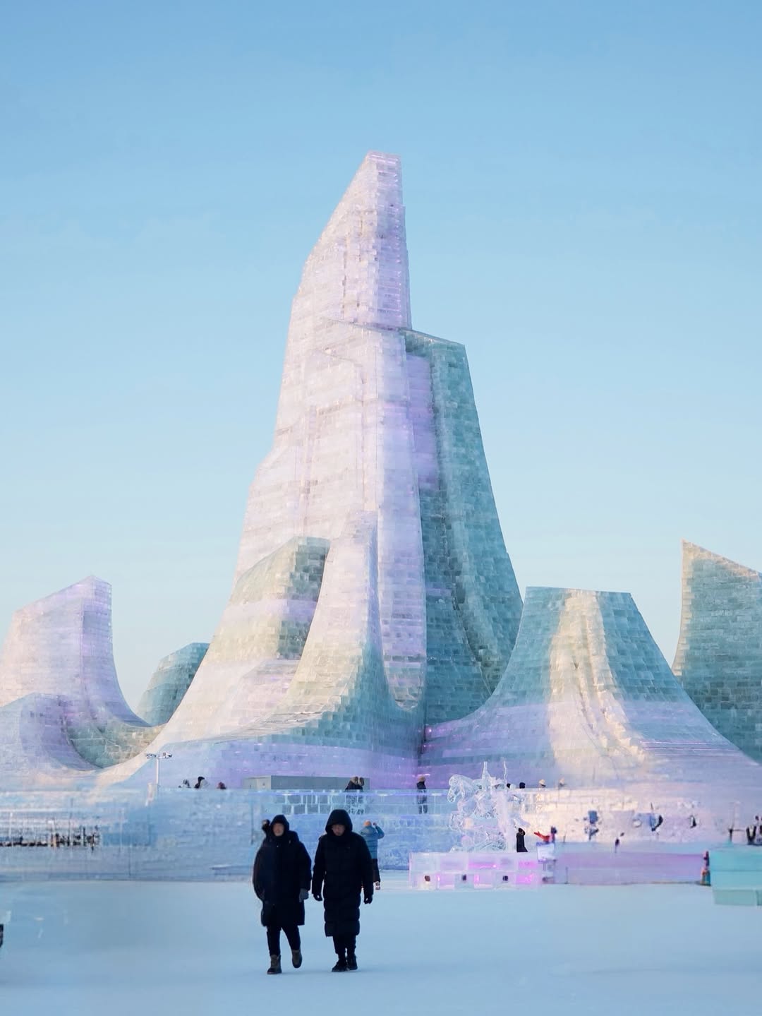 แบงค์ - มณฑป เหมตาล