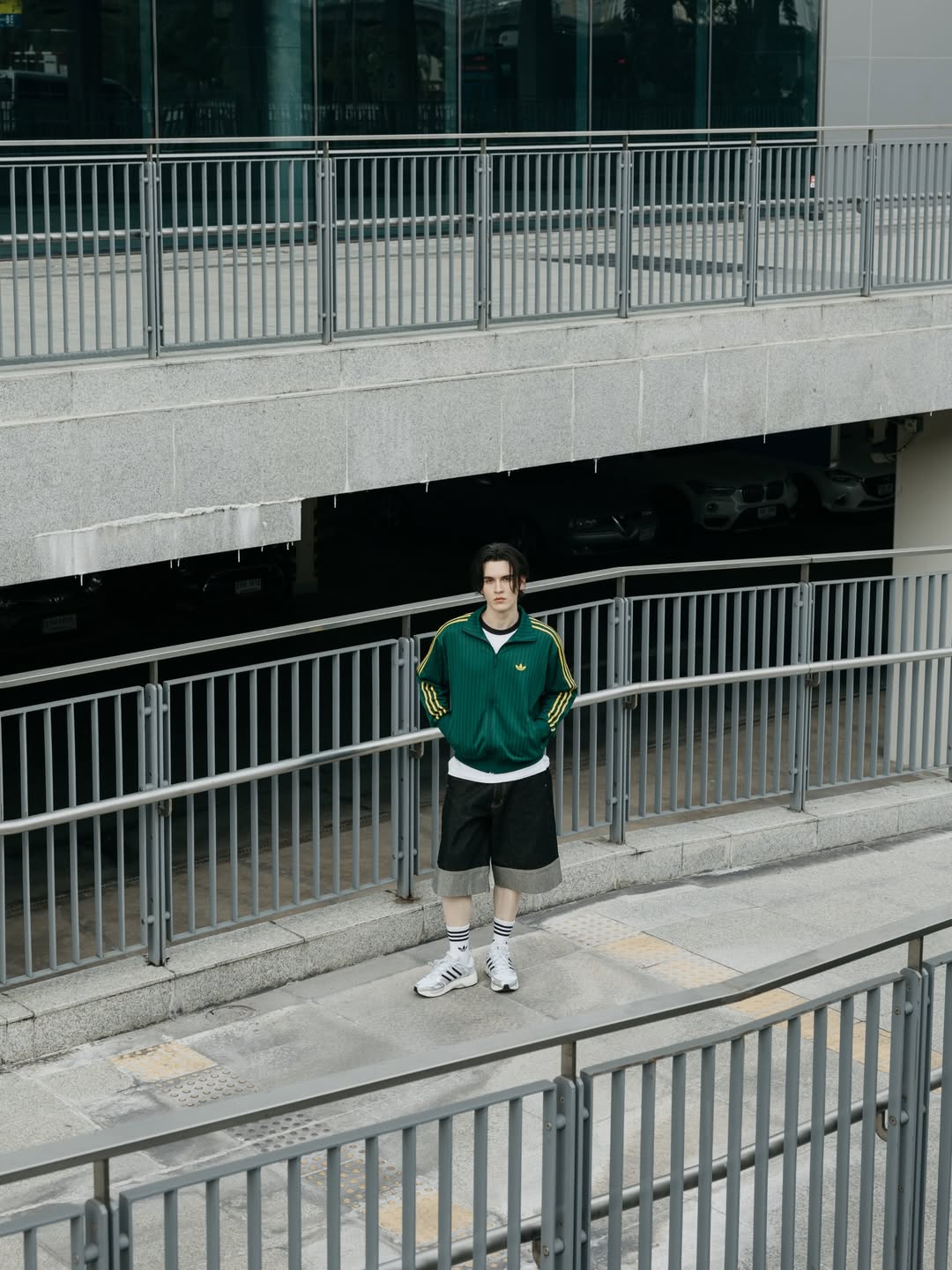 แบงค์ - มณฑป เหมตาล