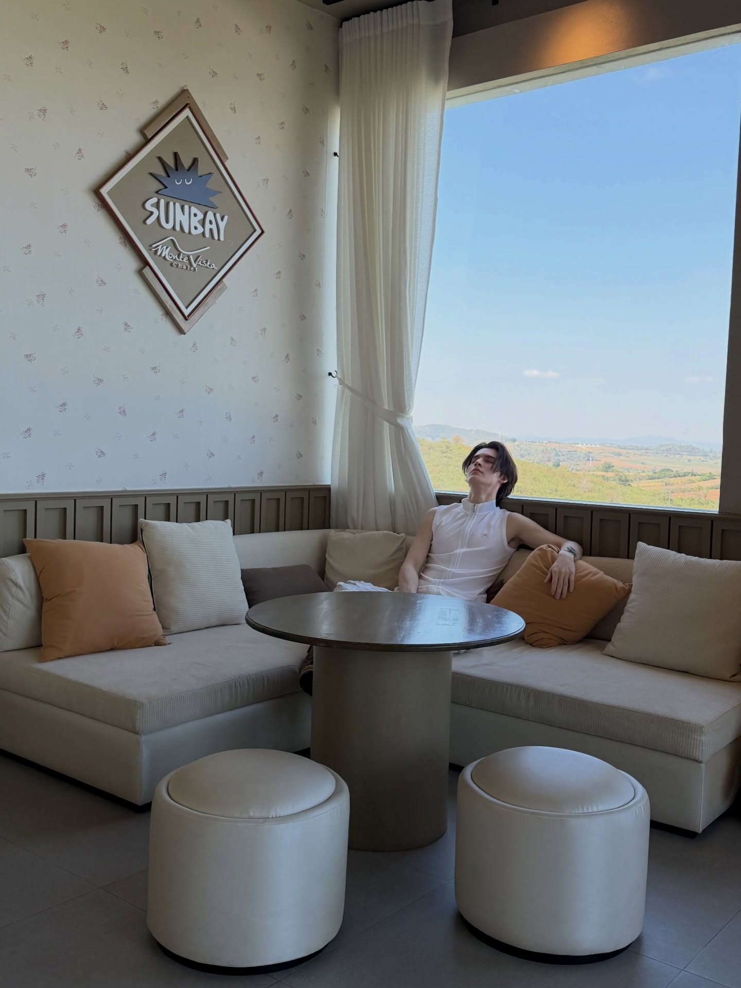 แบงค์ - มณฑป เหมตาล