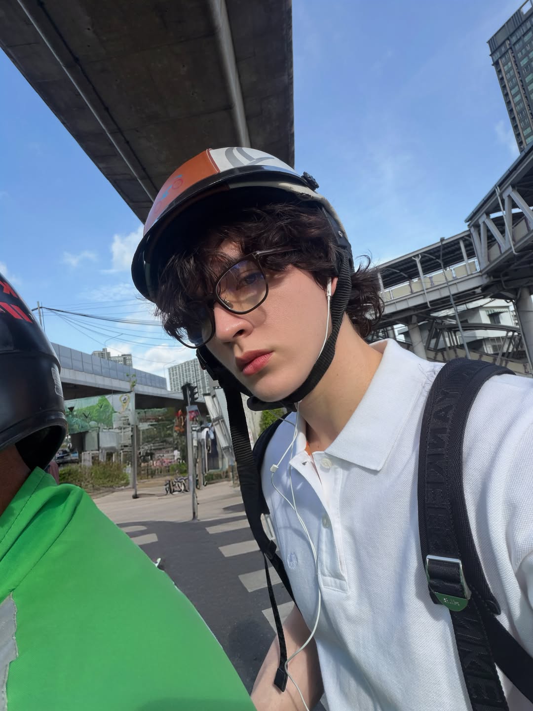 แบงค์ - มณฑป เหมตาล
