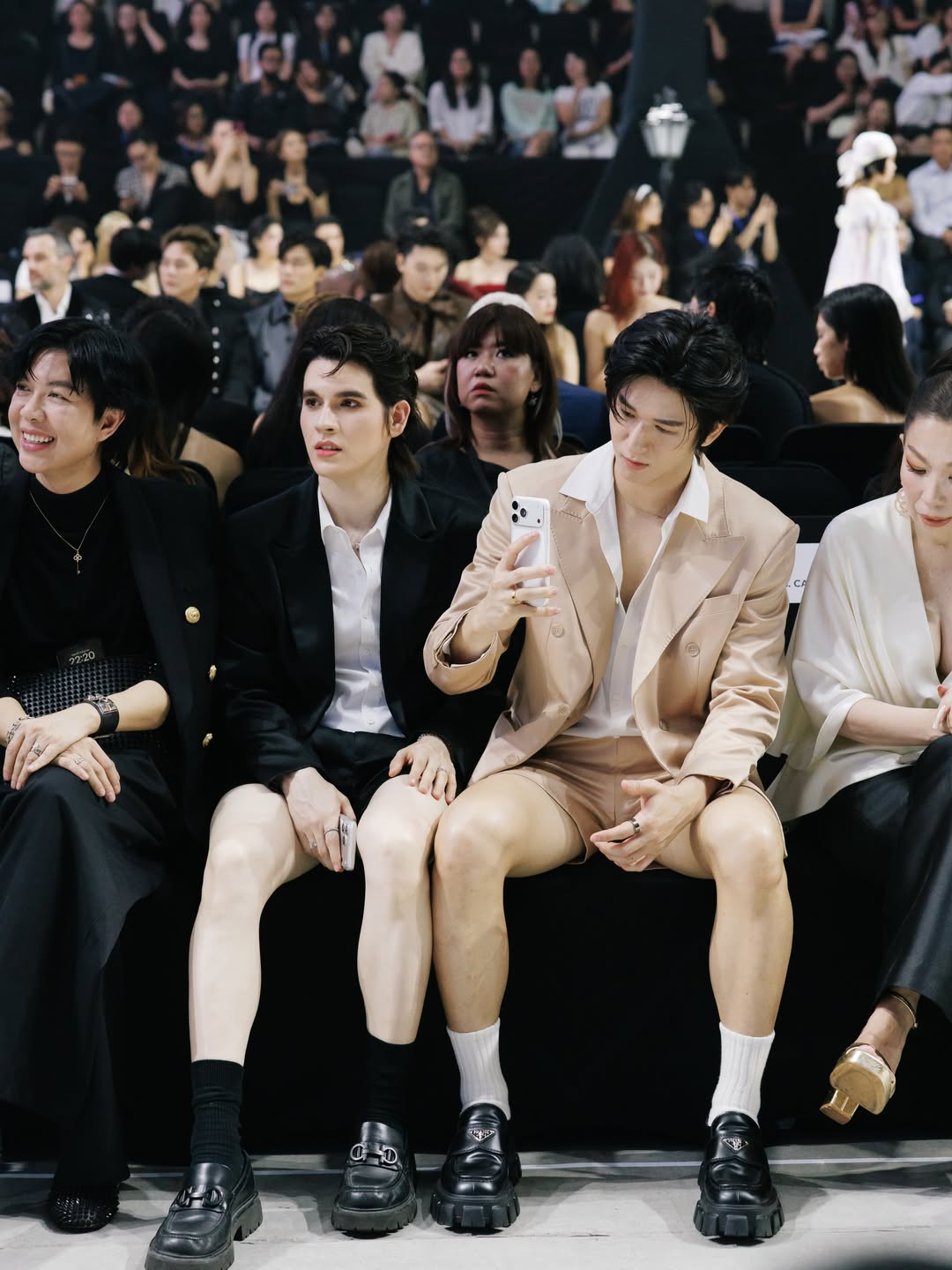 แบงค์ - มณฑป เหมตาล