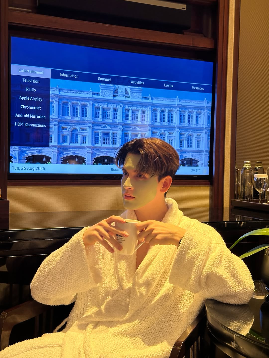 แบงค์ - มณฑป เหมตาล