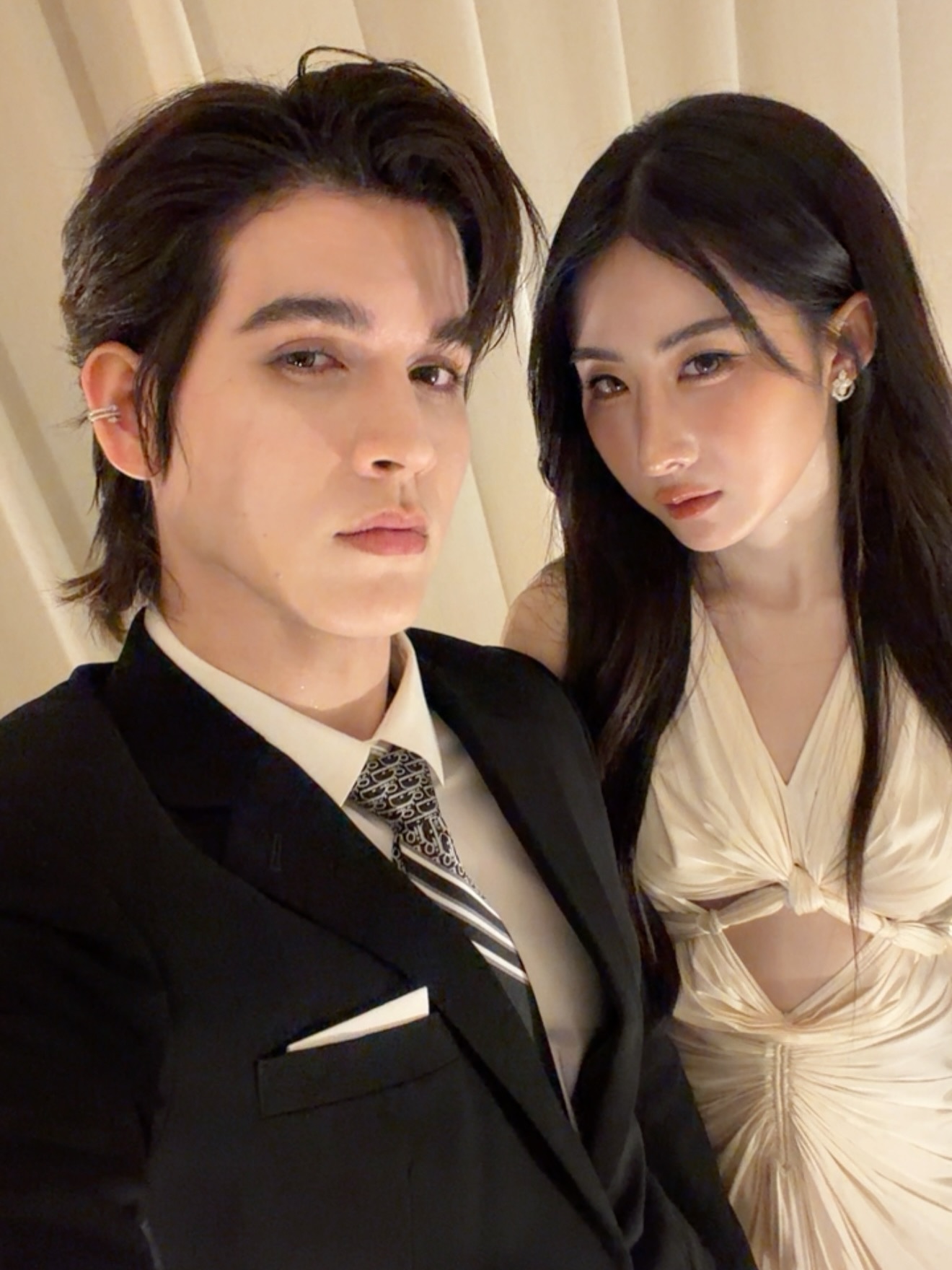 แบงค์ - มณฑป เหมตาล