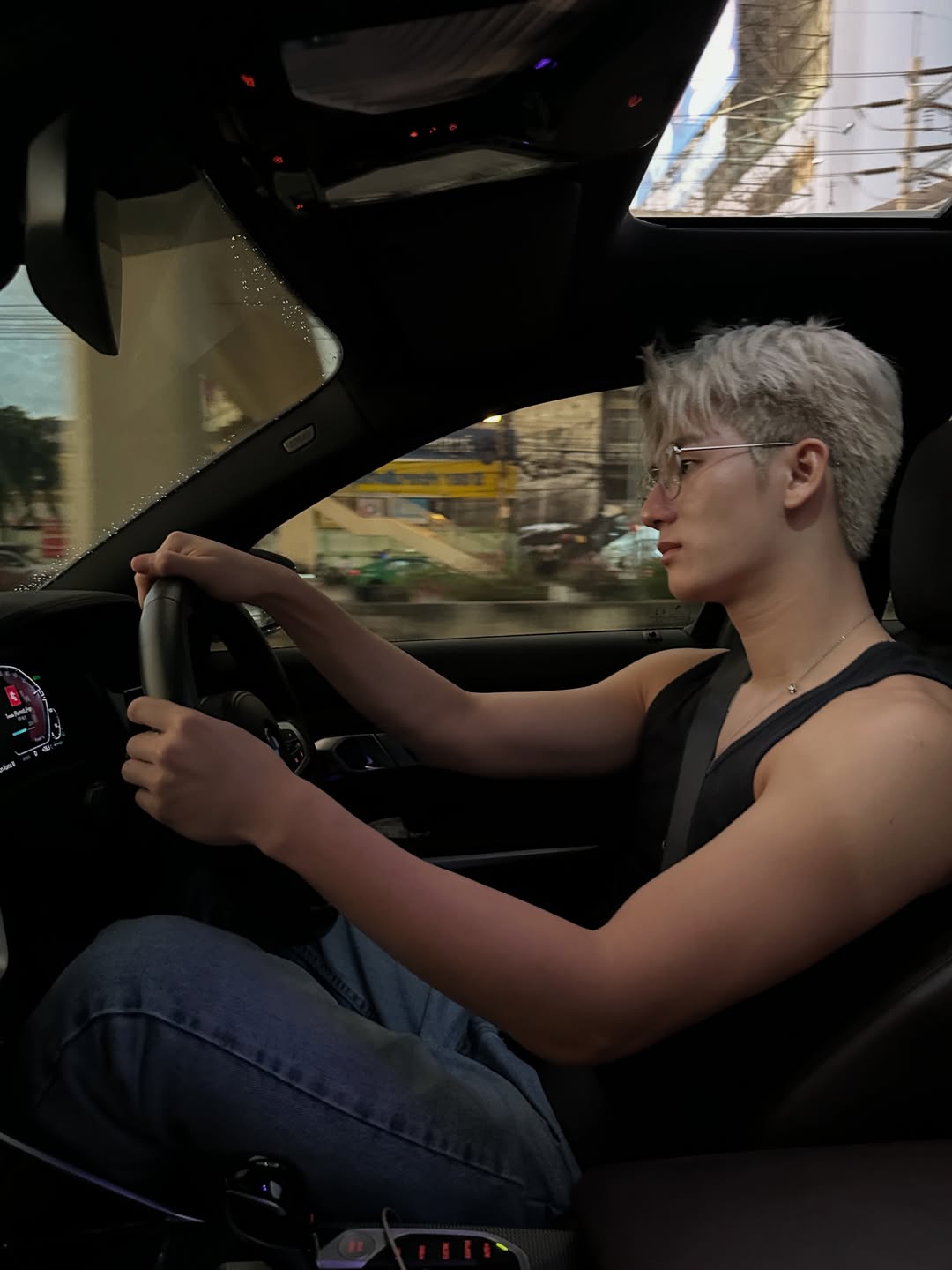 แบงค์ - มณฑป เหมตาล