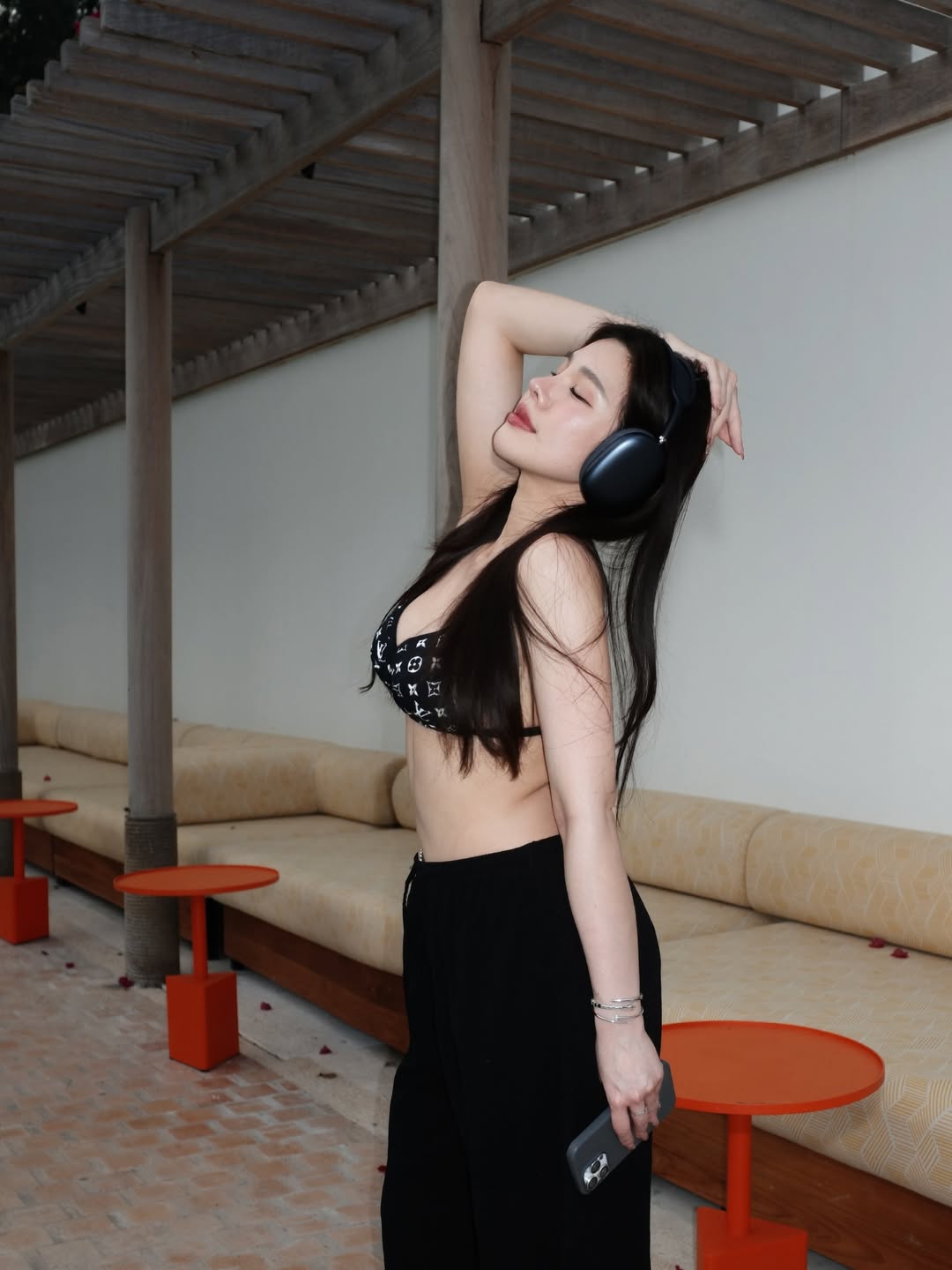 ฝ้าย - ณัฐหทัย แสงเพชร