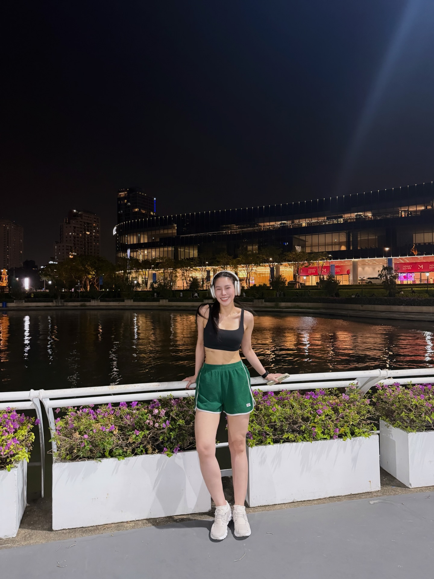 ฝ้าย - ณัฐหทัย แสงเพชร