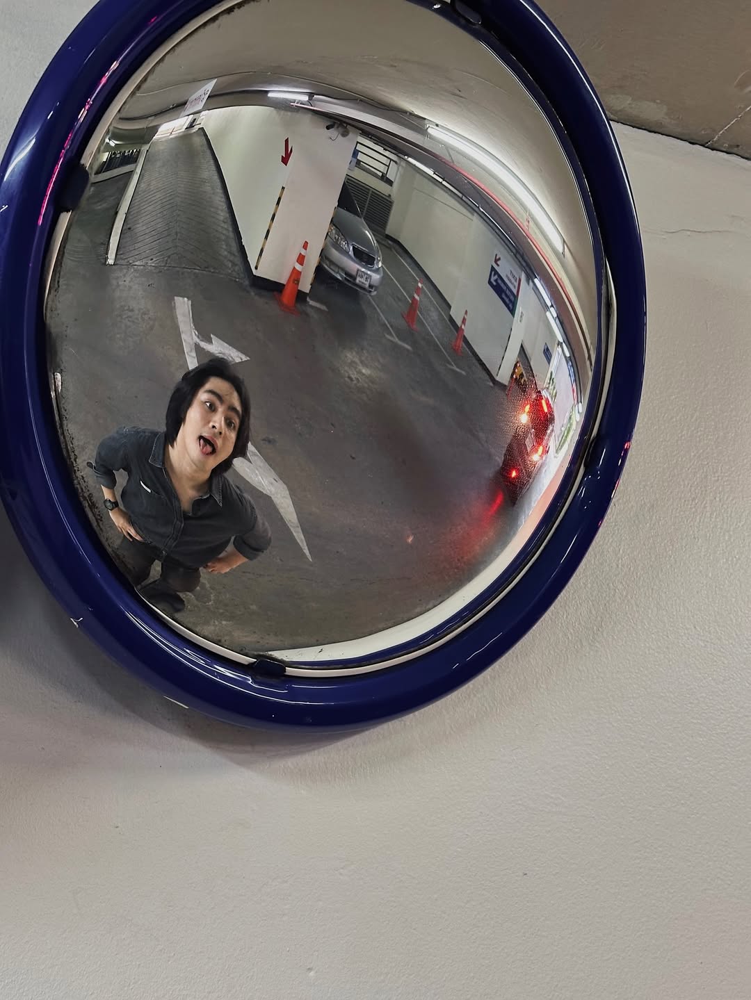 ไอซ์ - ภาณุวัฒน์ เปรมมณีนันท์