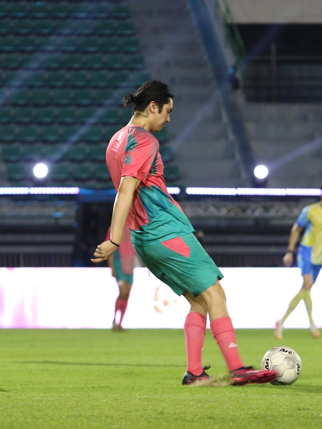 ไอซ์ - ภาณุวัฒน์ เปรมมณีนันท์