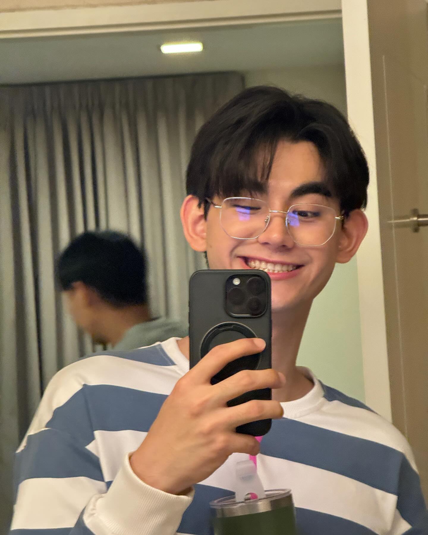 เดรก - สัตบุตร แลดิกี