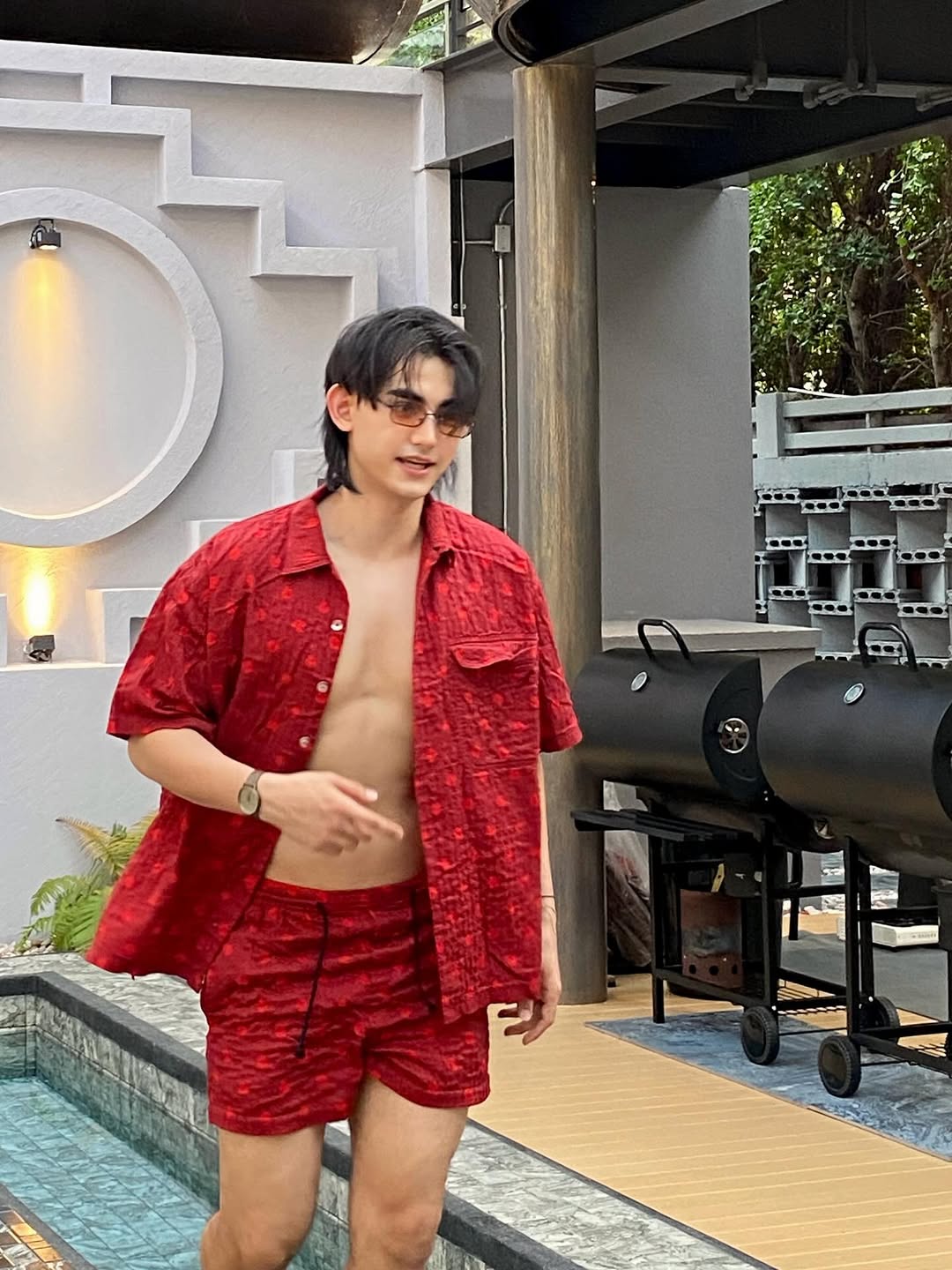 เดรก - สัตบุตร แลดิกี