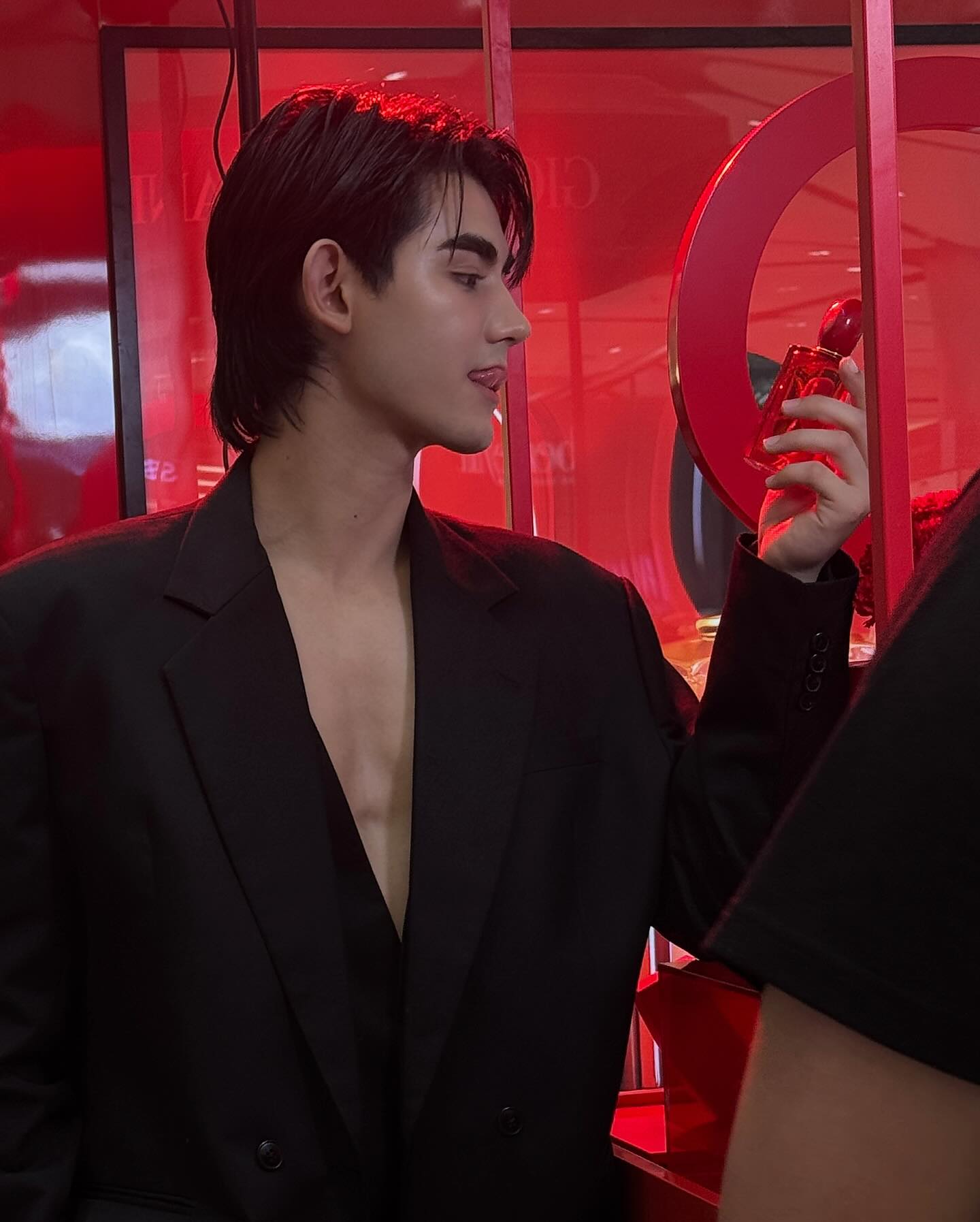 เดรก - สัตบุตร แลดิกี