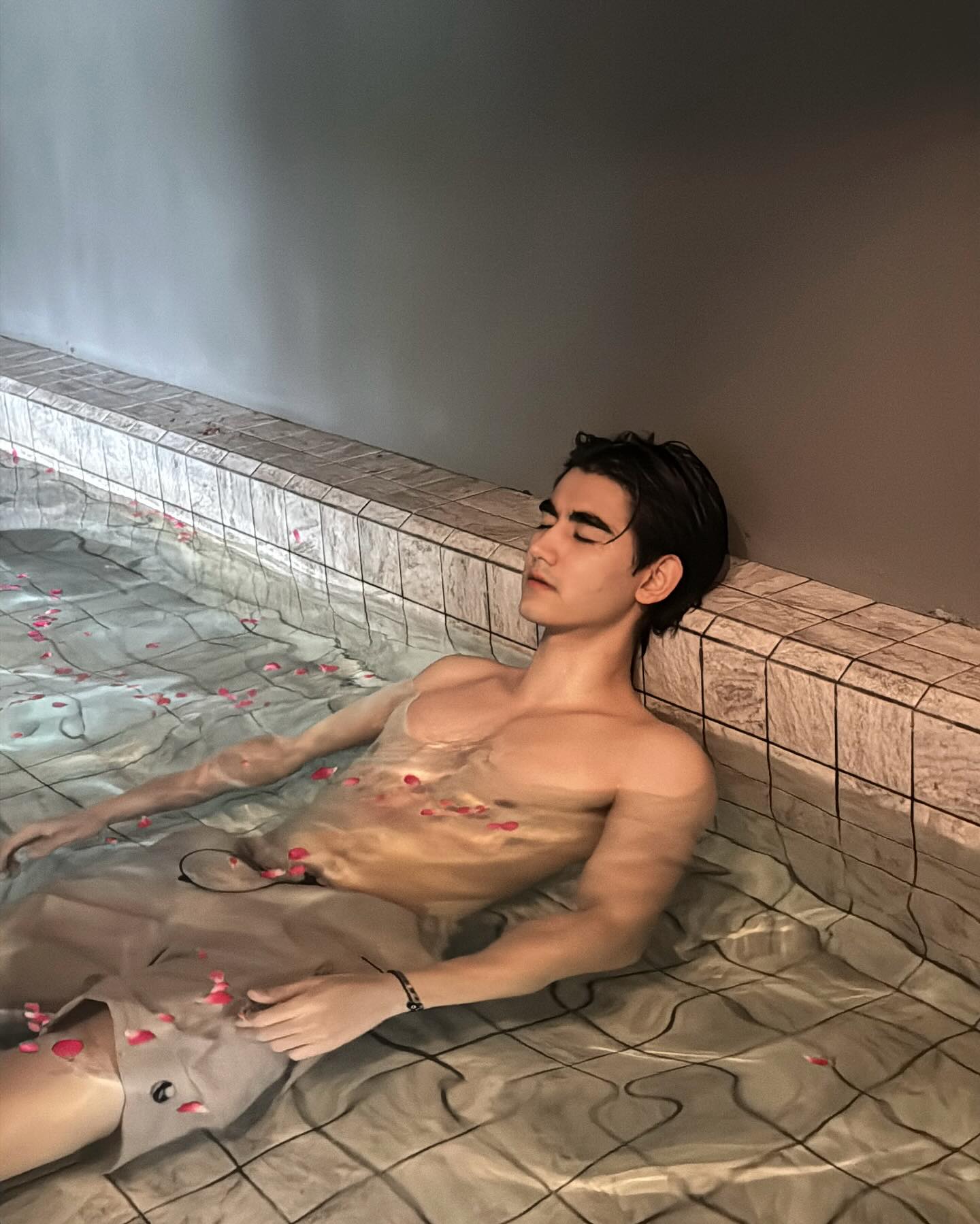 เดรก - สัตบุตร แลดิกี