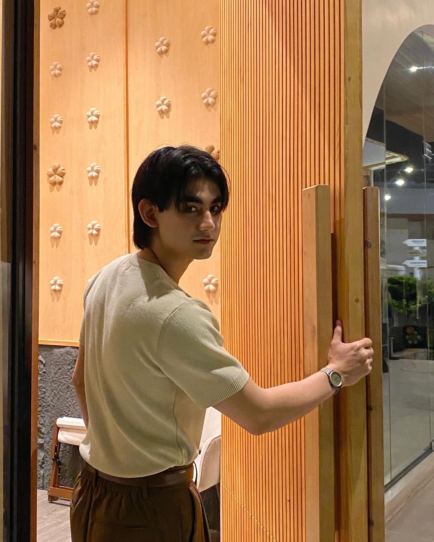 เดรก - สัตบุตร แลดิกี