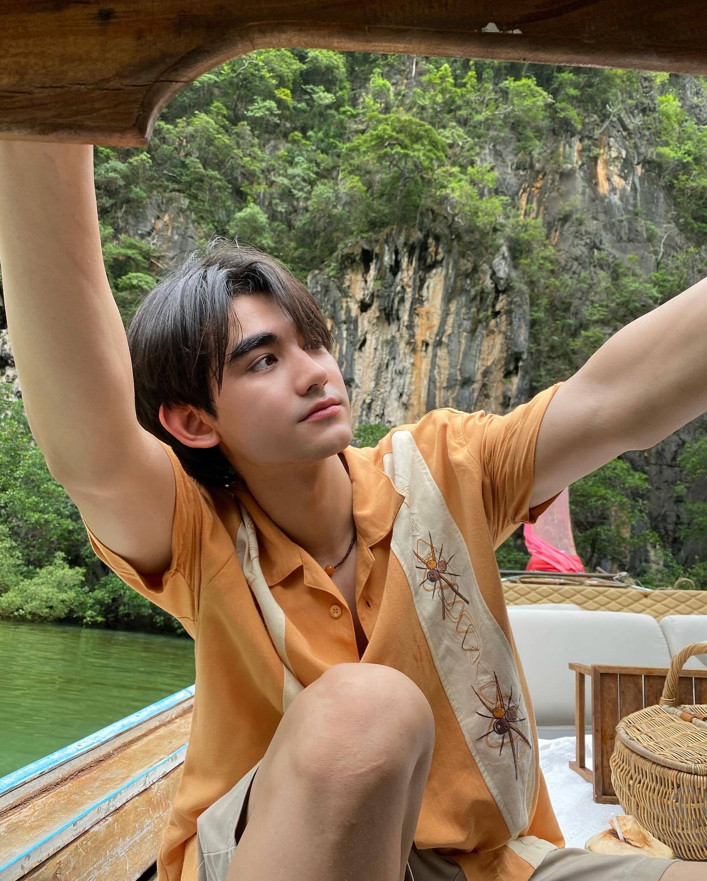 เดรก - สัตบุตร แลดิกี