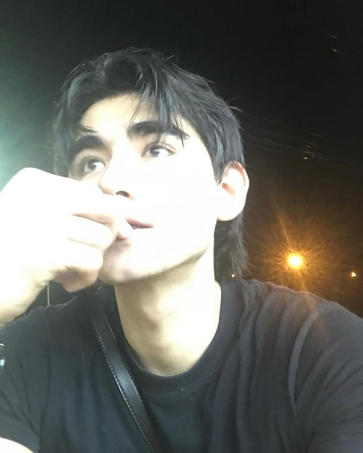 เดรก - สัตบุตร แลดิกี