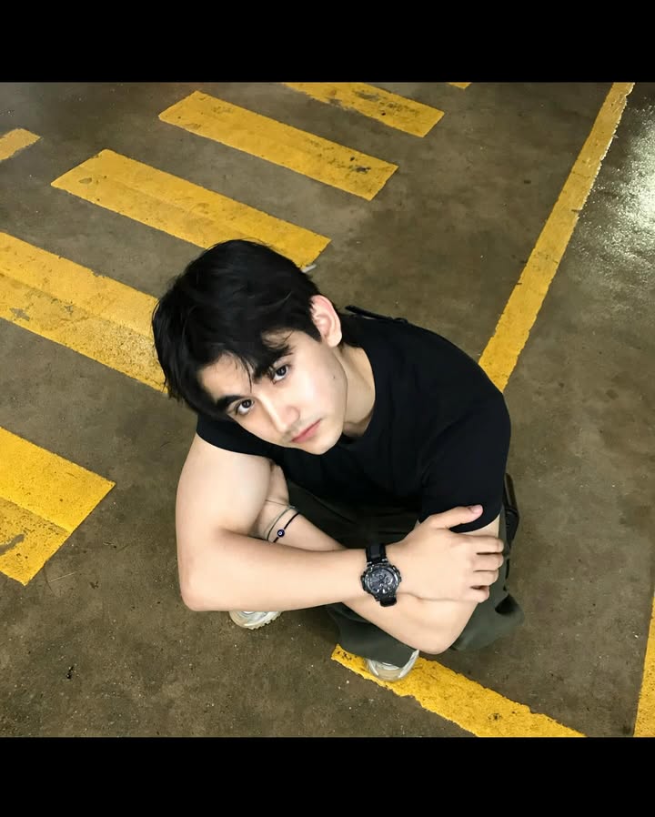 เดรก - สัตบุตร แลดิกี