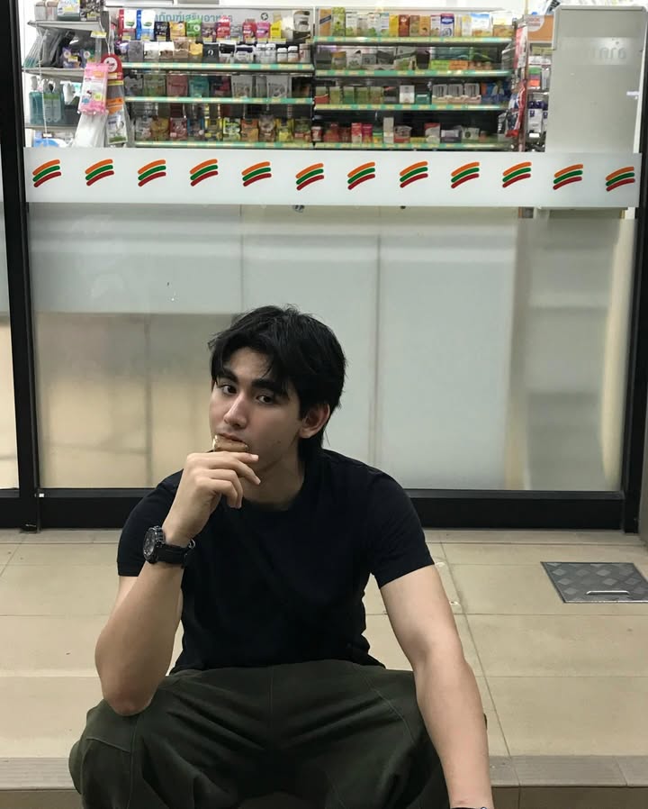 เดรก - สัตบุตร แลดิกี