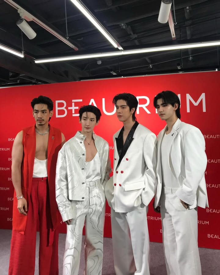 เดรก - สัตบุตร แลดิกี