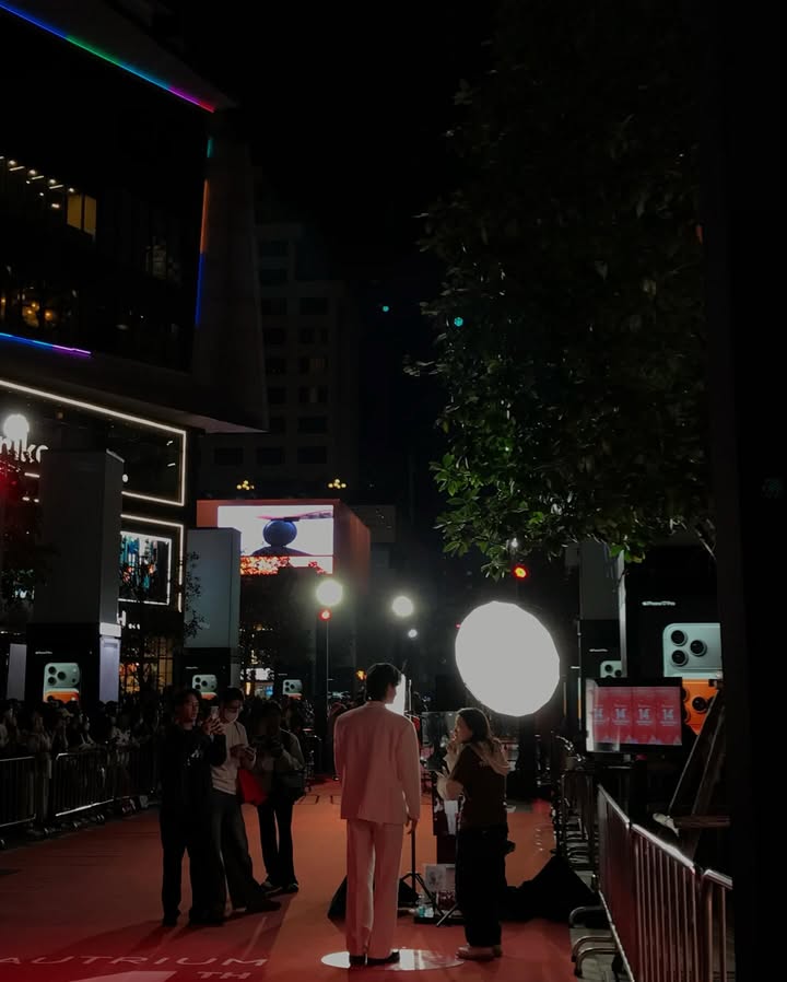 เดรก - สัตบุตร แลดิกี