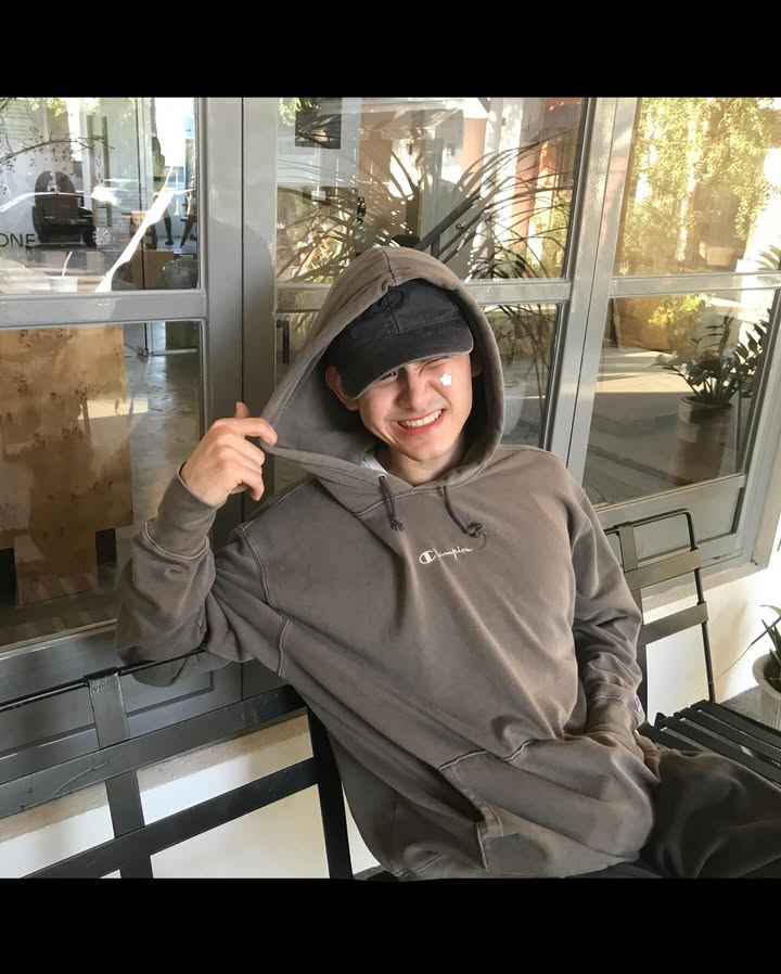 เดรก - สัตบุตร แลดิกี