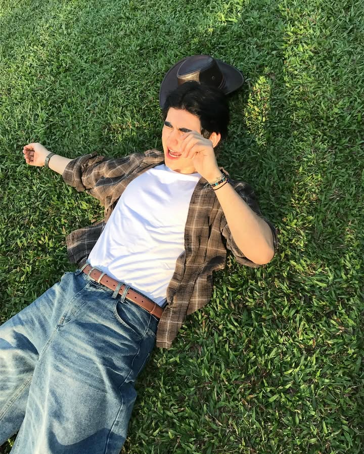 เดรก - สัตบุตร แลดิกี