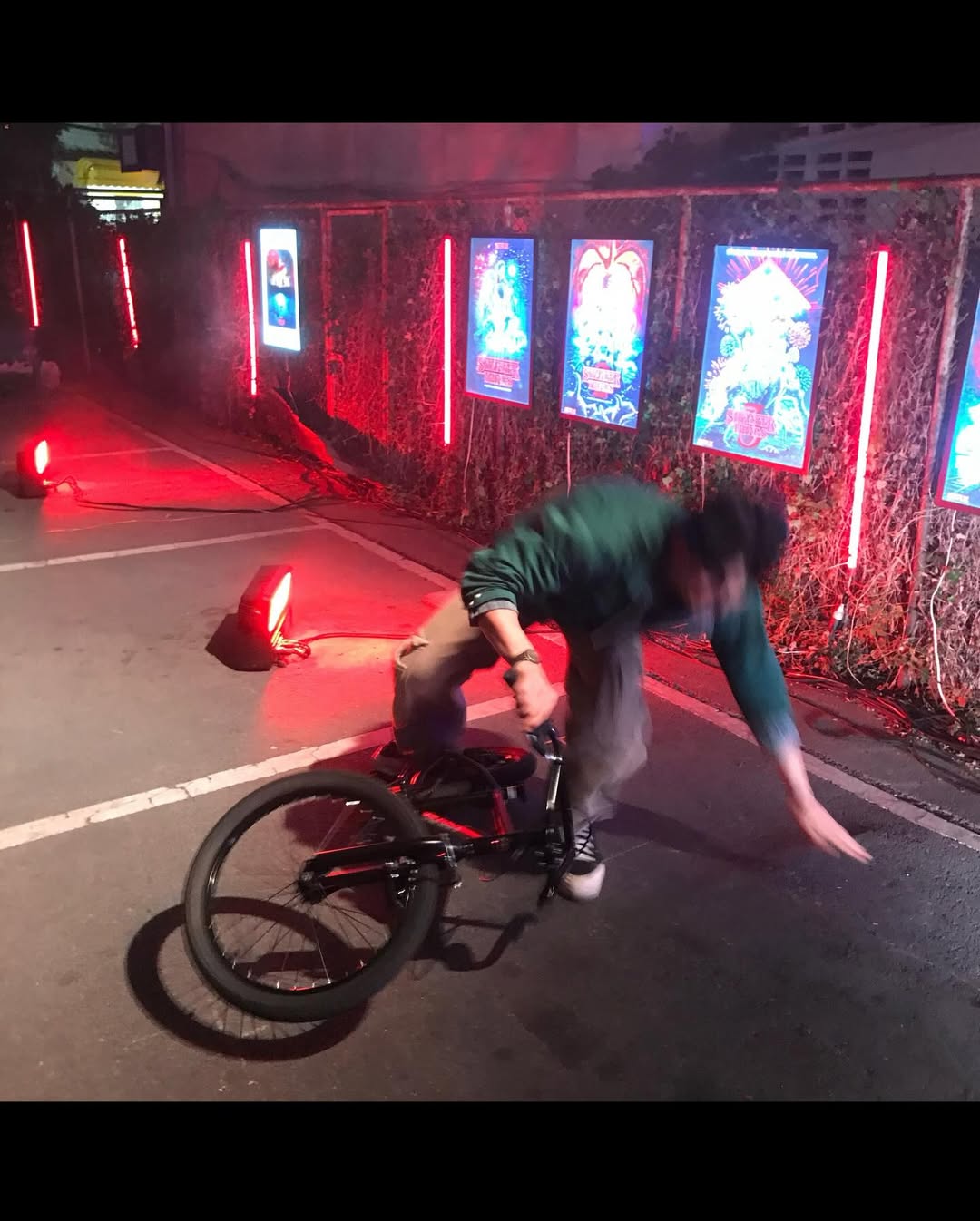 เดรก - สัตบุตร แลดิกี