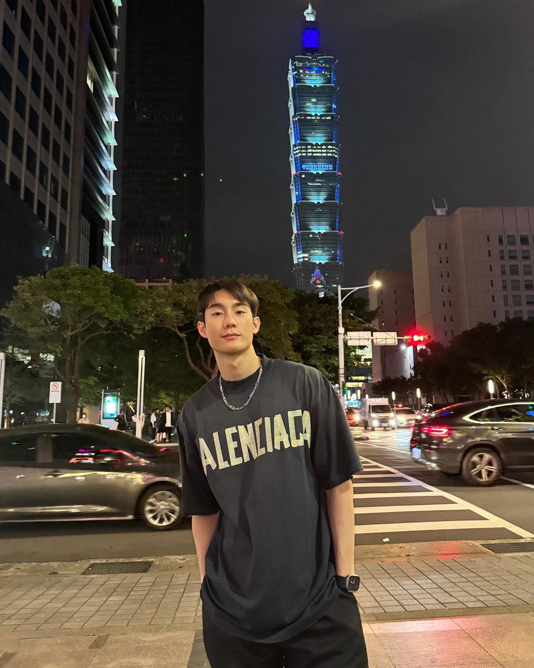 ฟอส - จิรัชพงศ์ ศรีแสง