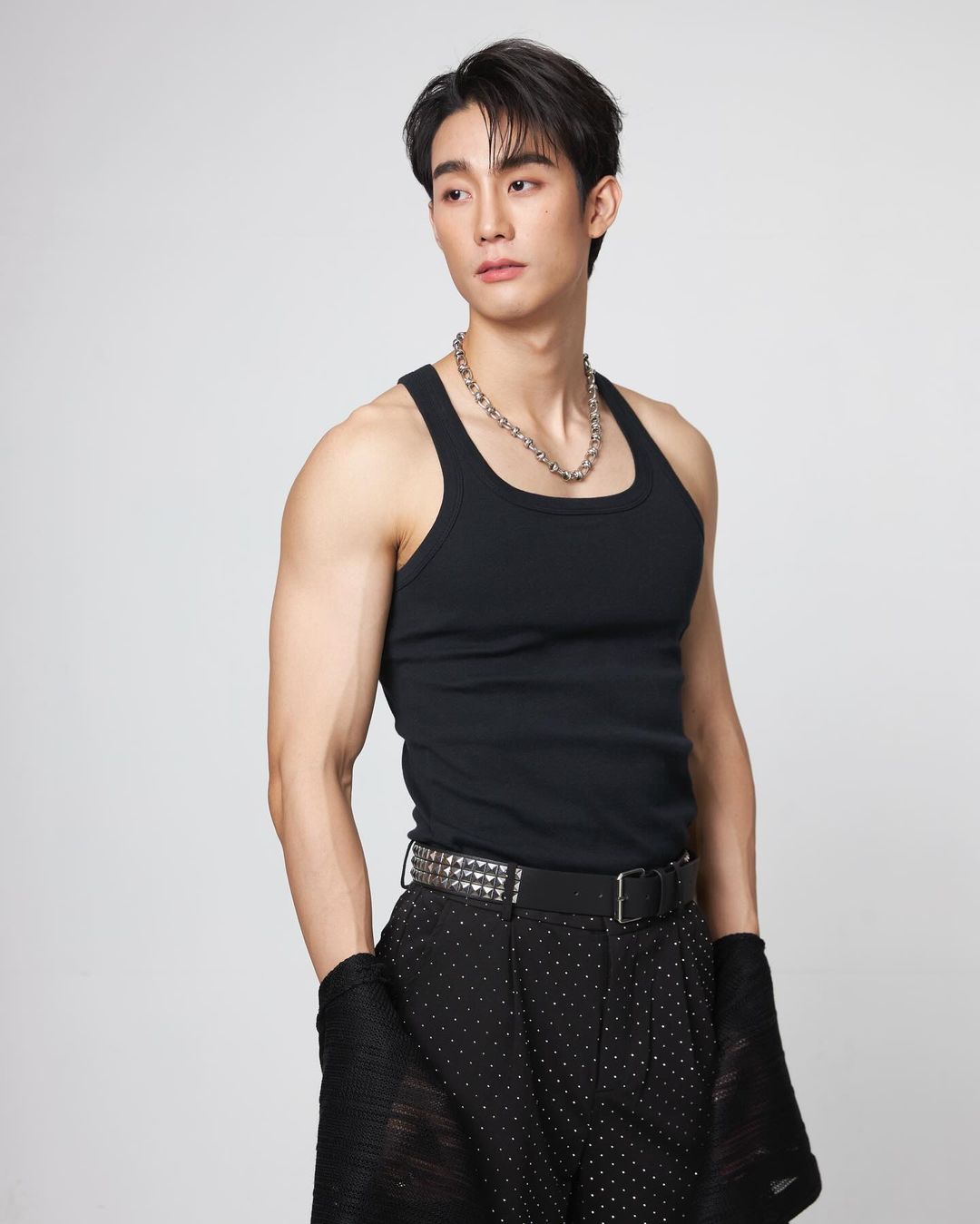 ฟอส - จิรัชพงศ์ ศรีแสง