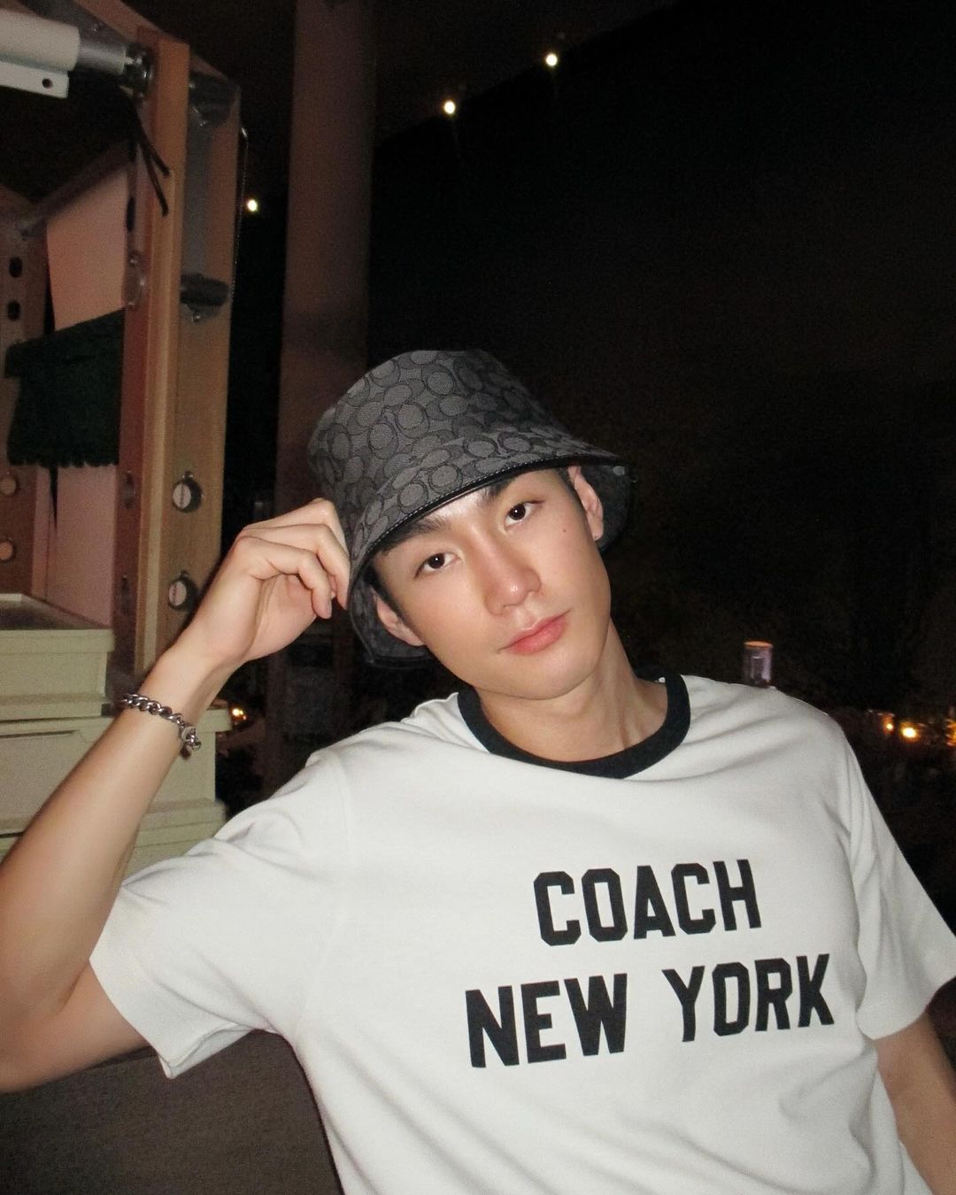 ฟอส - จิรัชพงศ์ ศรีแสง