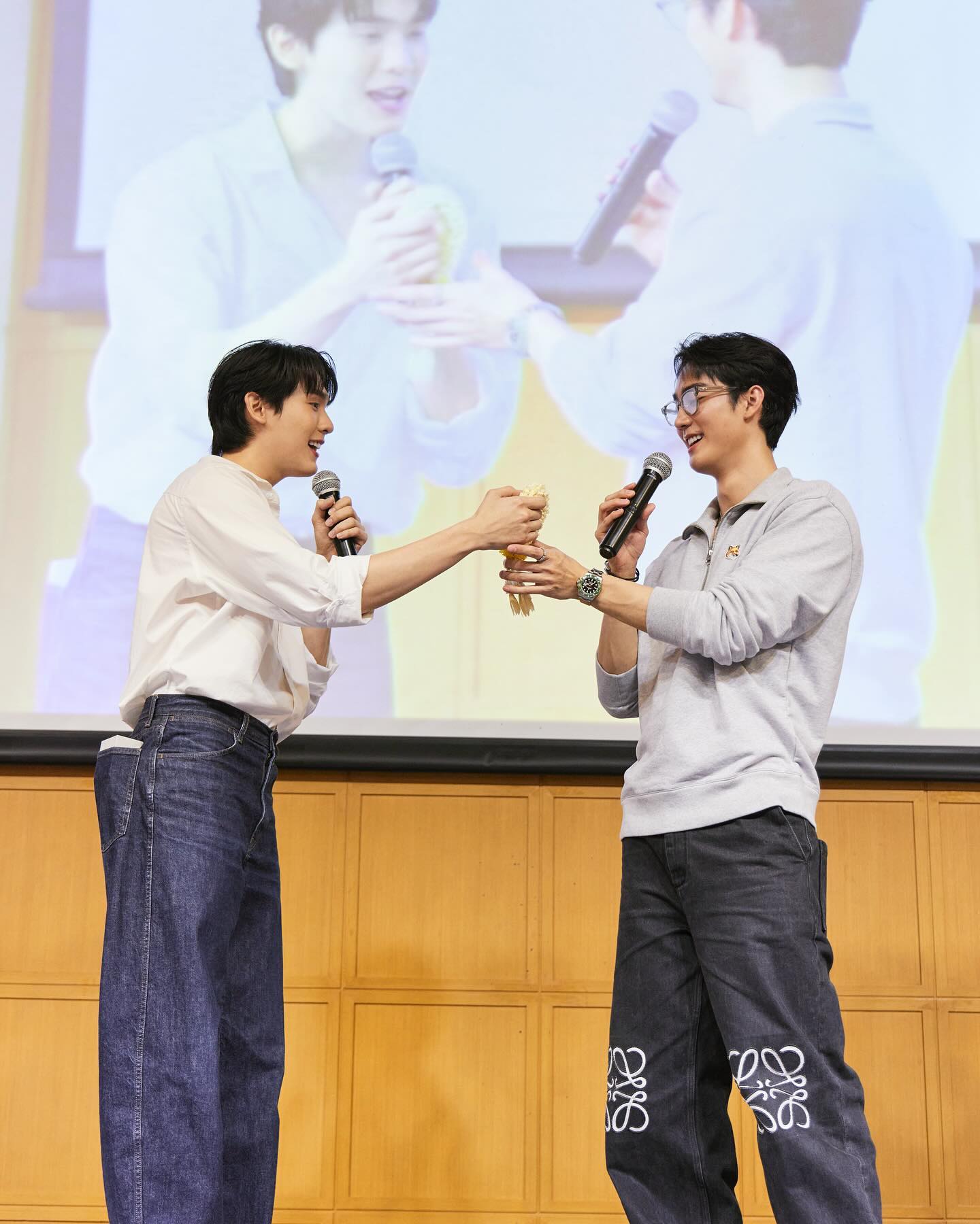 ฟอส - จิรัชพงศ์ ศรีแสง