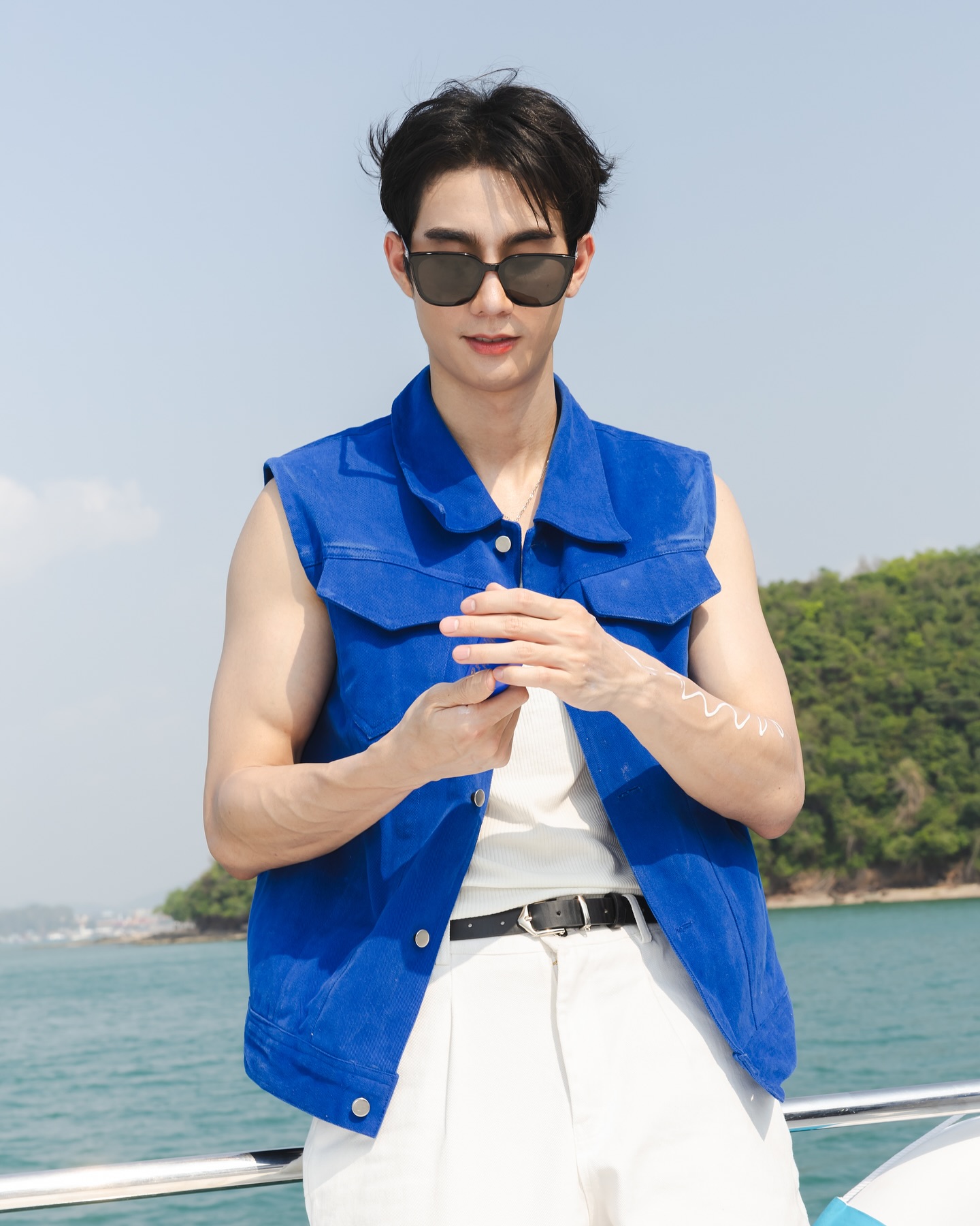 ฟอส - จิรัชพงศ์ ศรีแสง