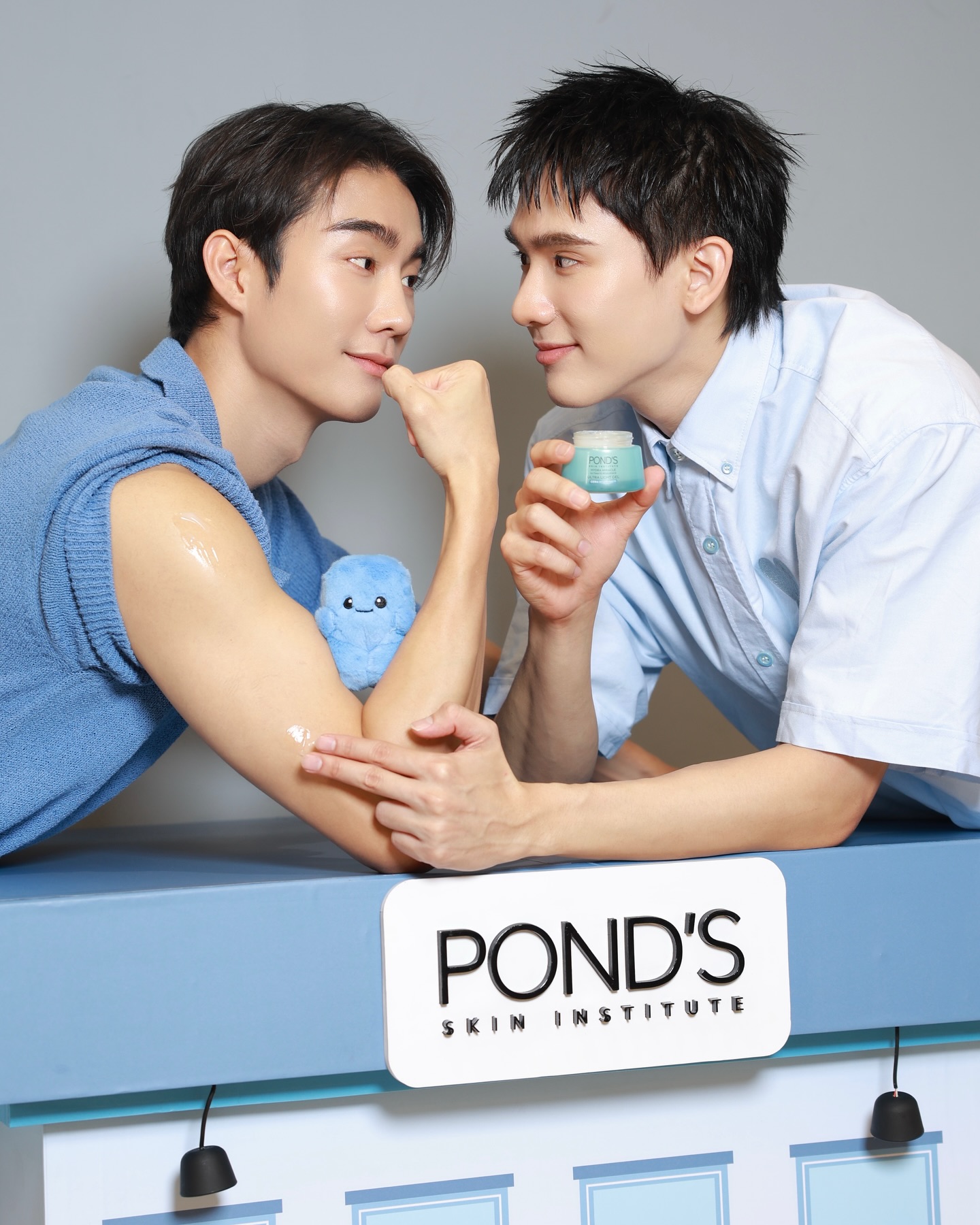ฟอส - จิรัชพงศ์ ศรีแสง