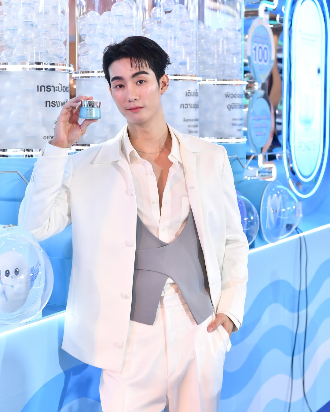ฟอส - จิรัชพงศ์ ศรีแสง