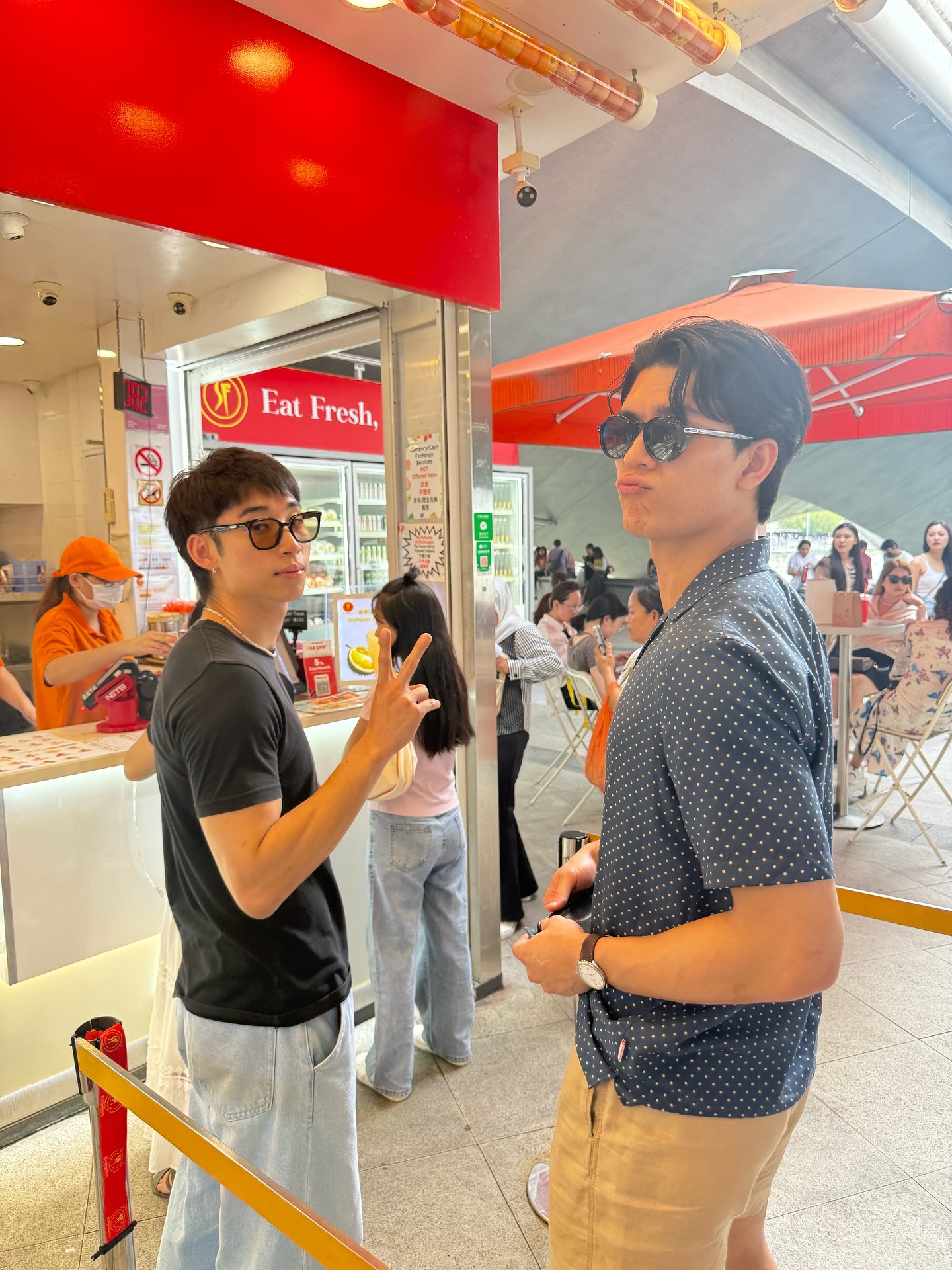 ฟอส - จิรัชพงศ์ ศรีแสง