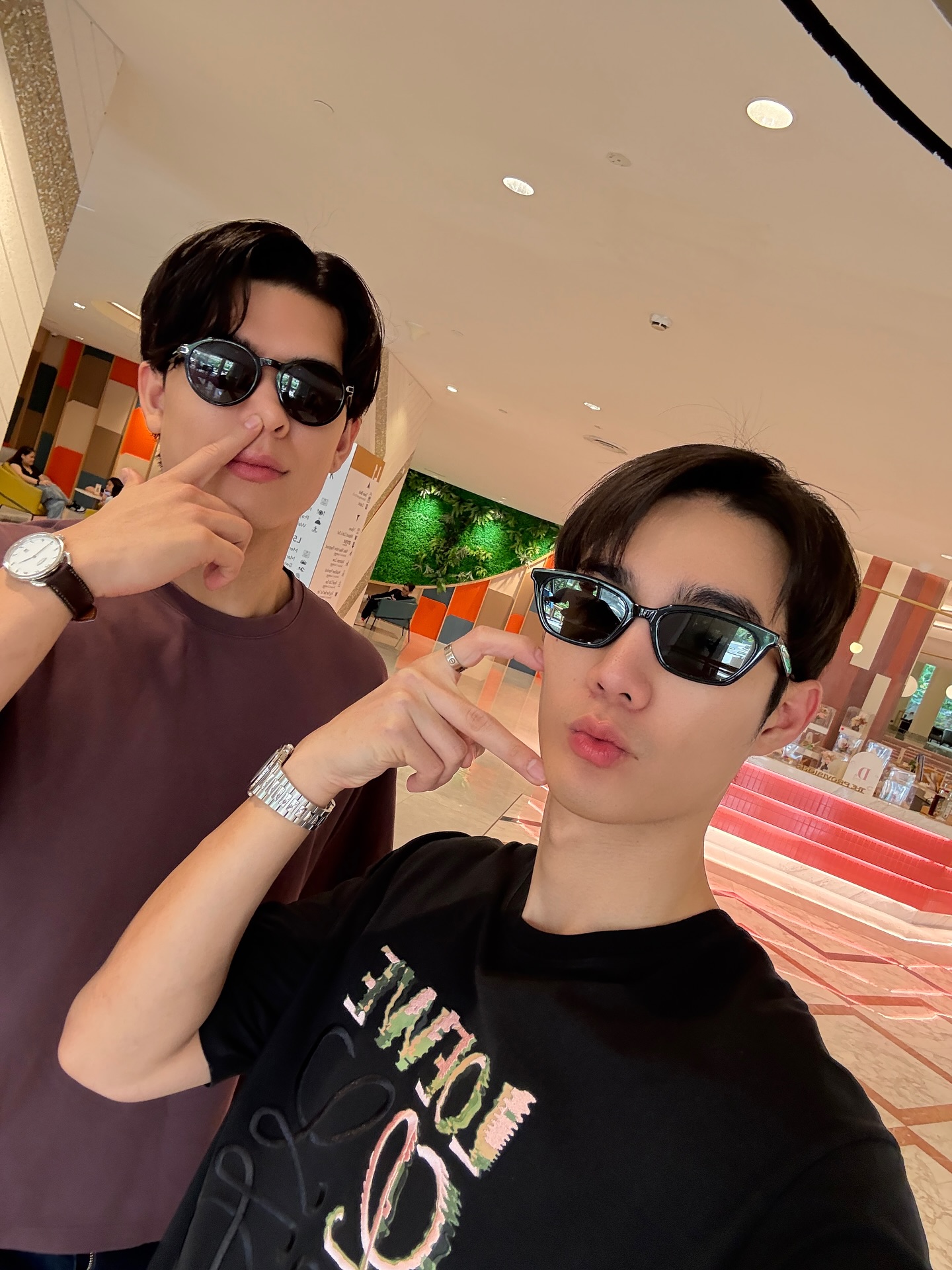 ฟอส - จิรัชพงศ์ ศรีแสง