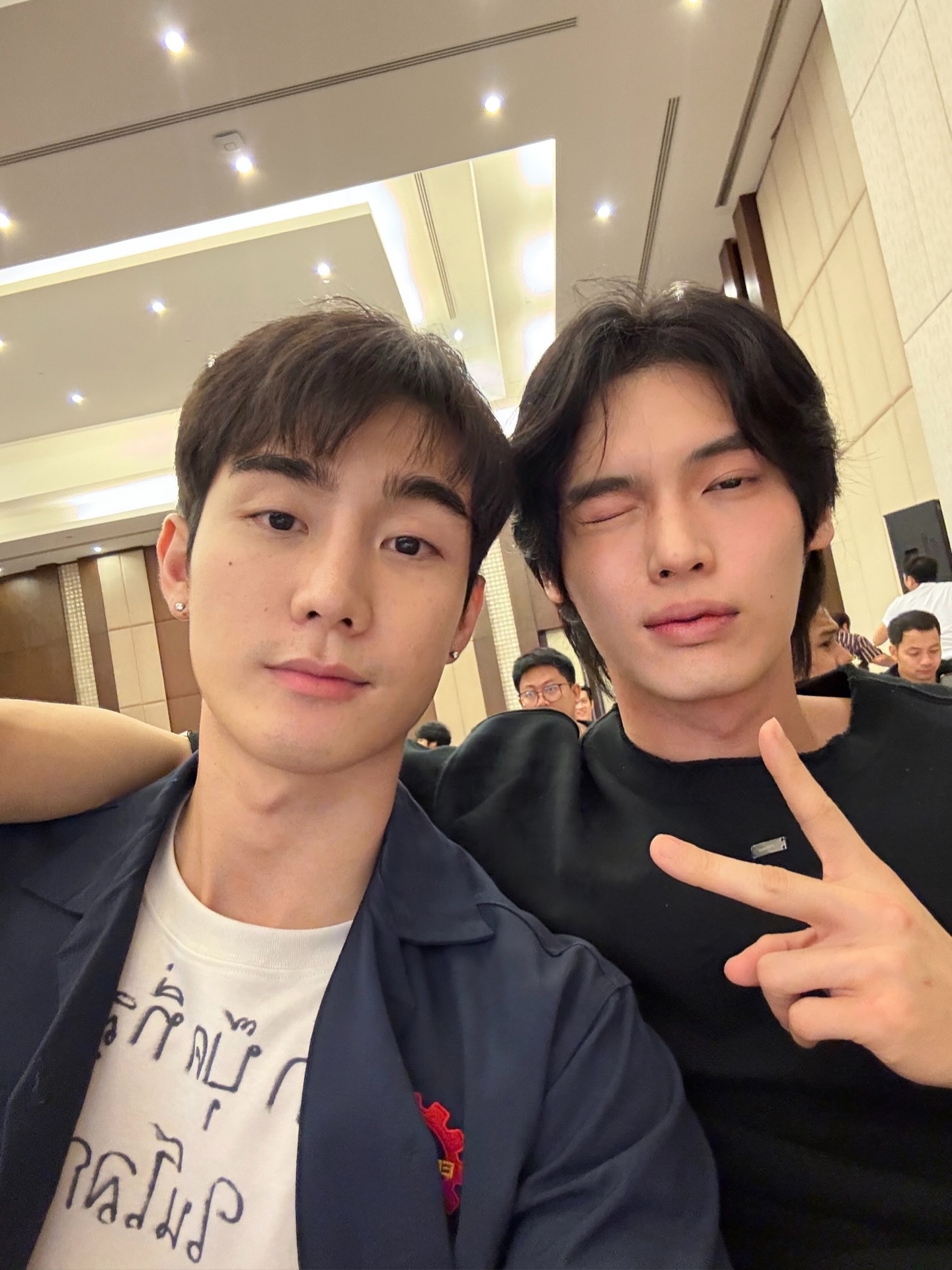 ฟอส - จิรัชพงศ์ ศรีแสง