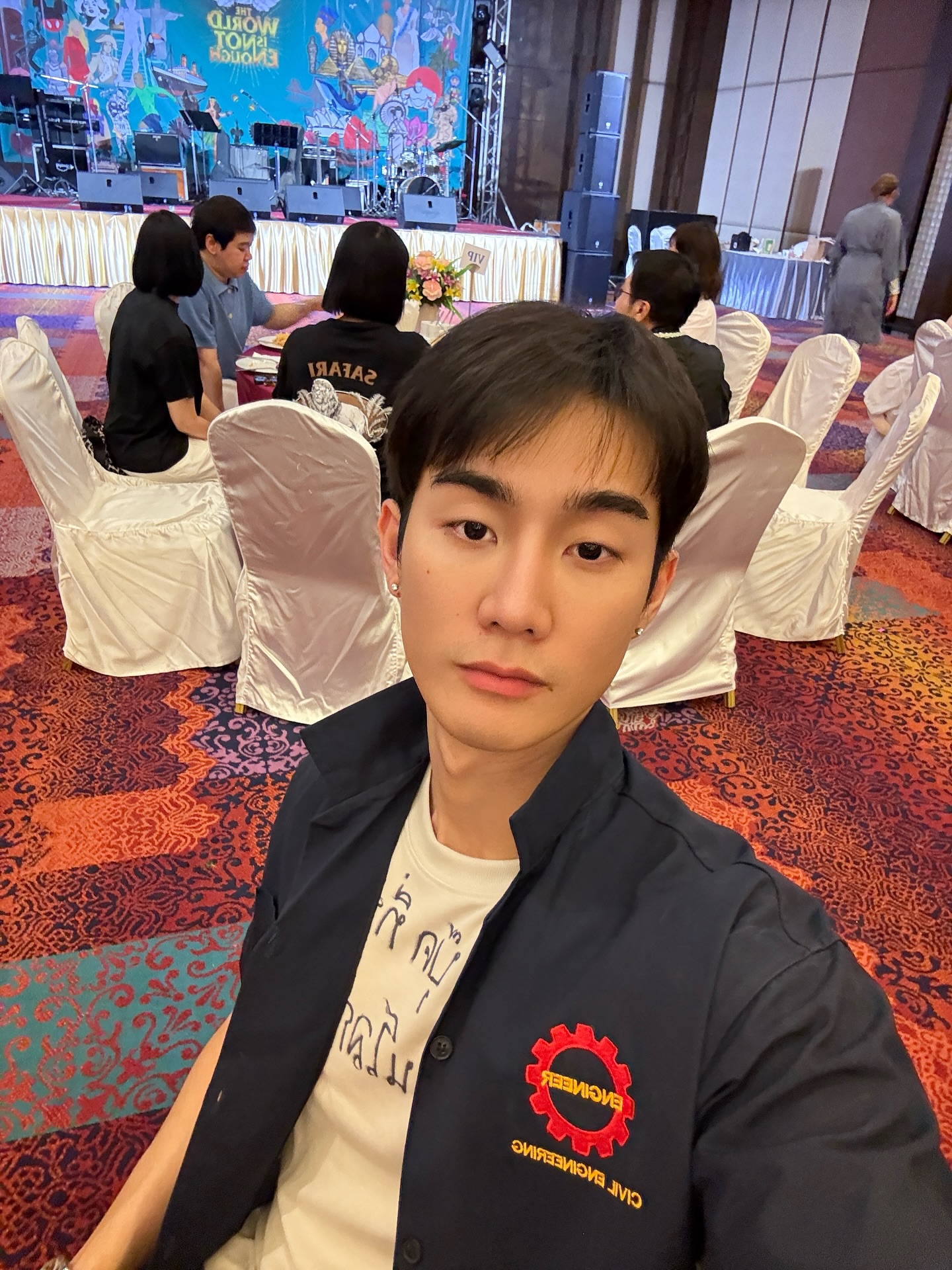 ฟอส - จิรัชพงศ์ ศรีแสง