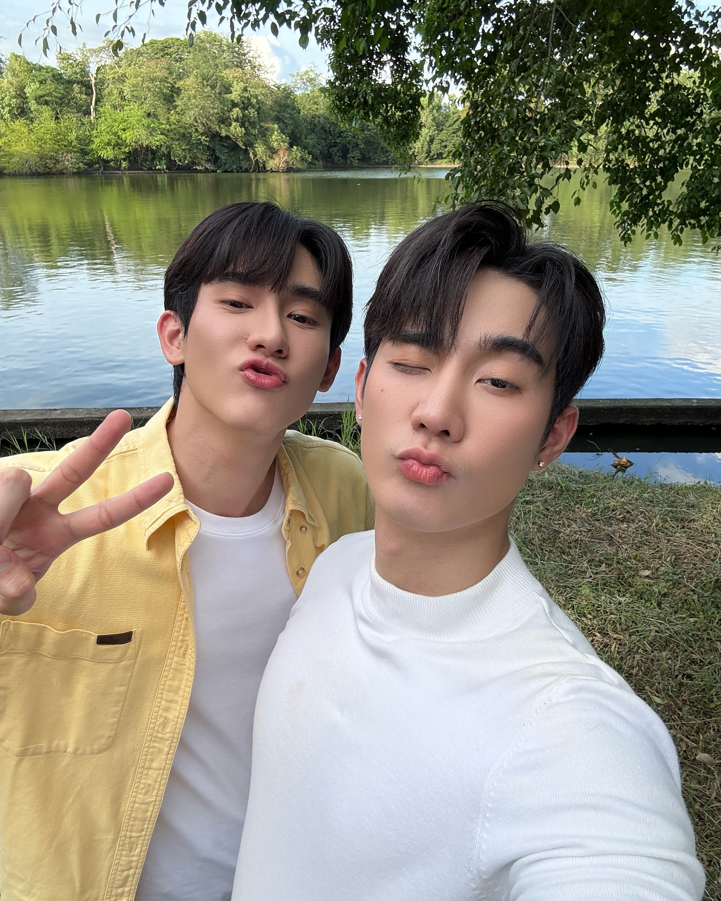 ฟอส - จิรัชพงศ์ ศรีแสง