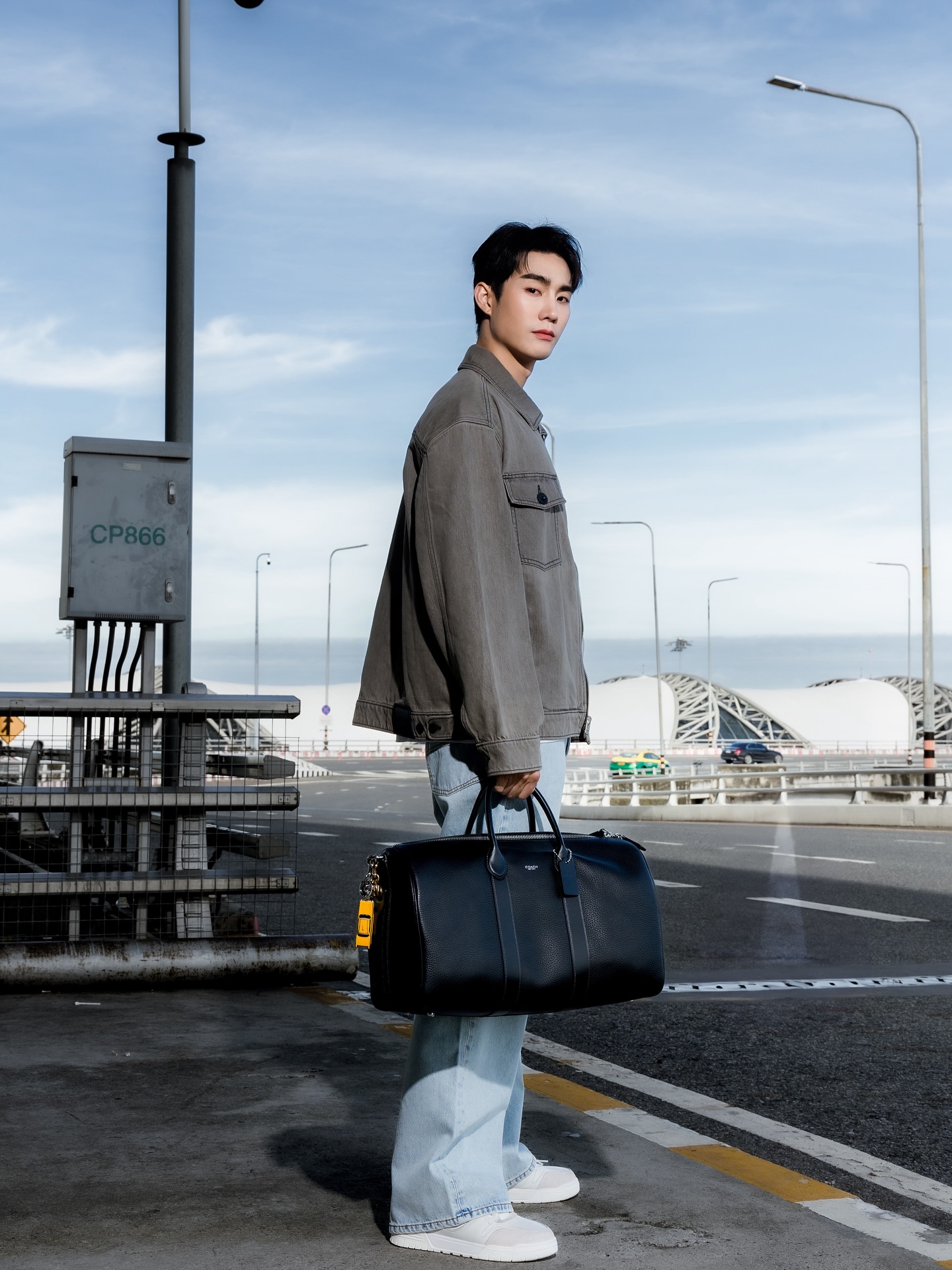 ฟอส - จิรัชพงศ์ ศรีแสง