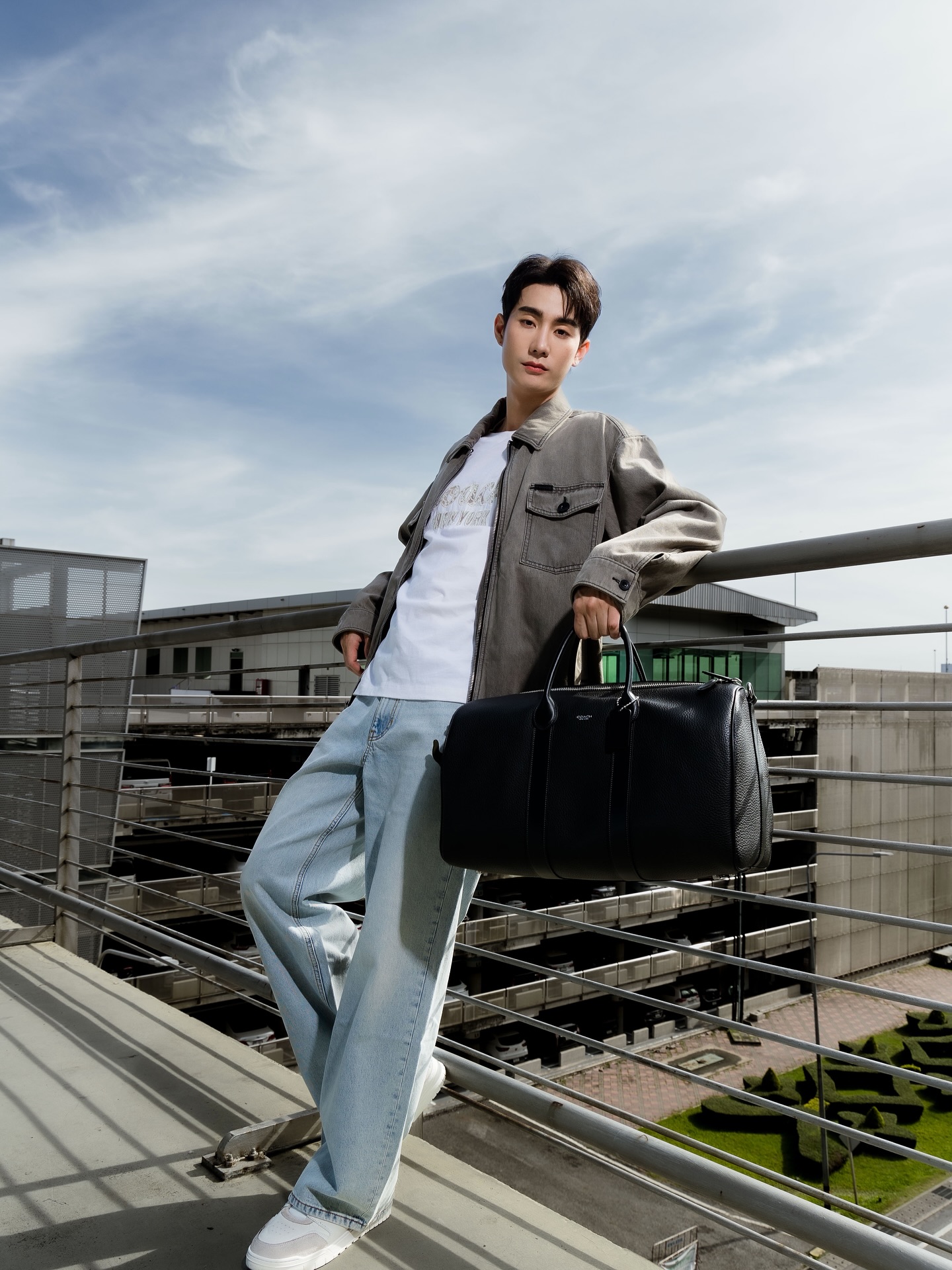 ฟอส - จิรัชพงศ์ ศรีแสง