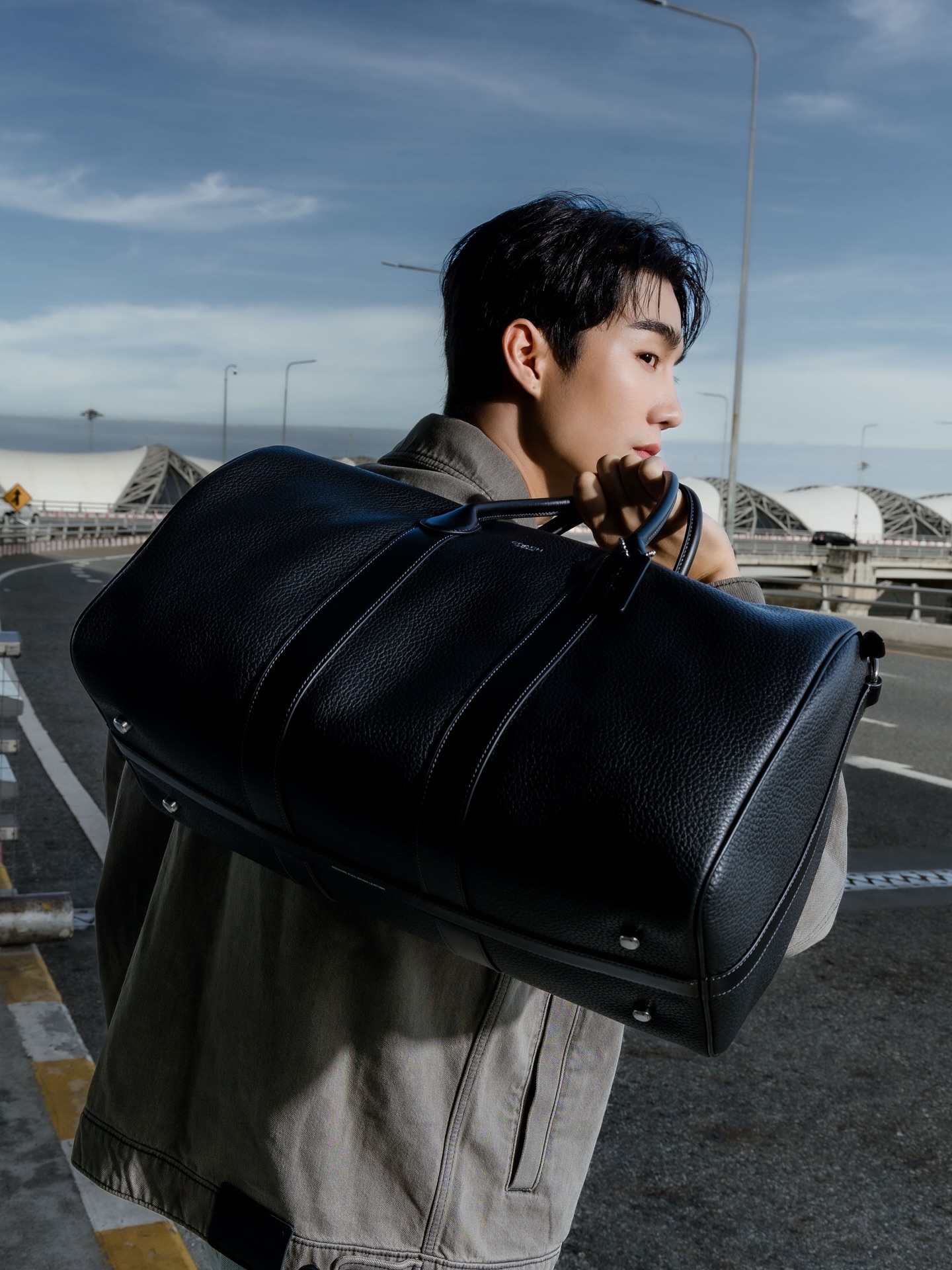 ฟอส - จิรัชพงศ์ ศรีแสง