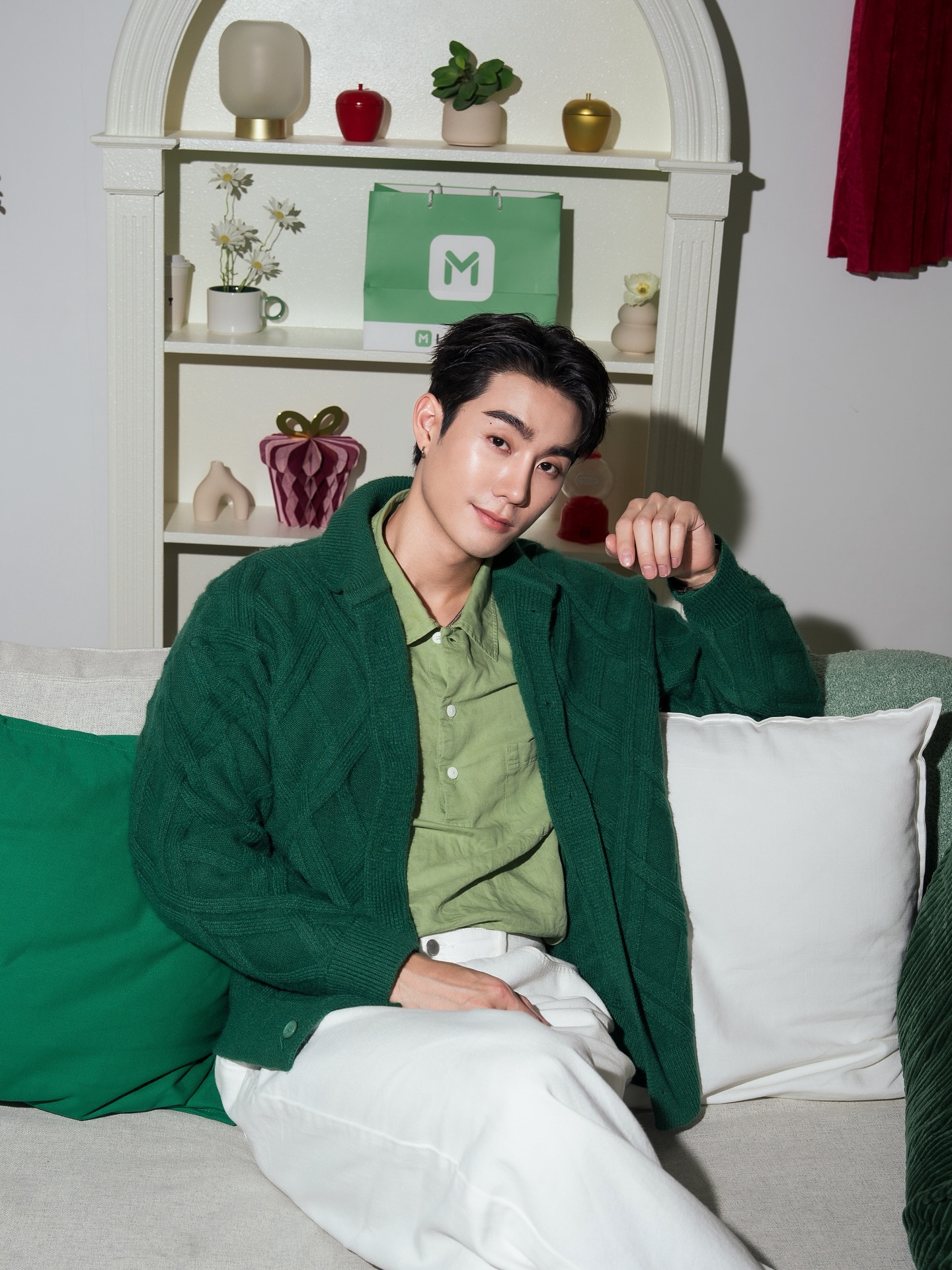 ฟอส - จิรัชพงศ์ ศรีแสง