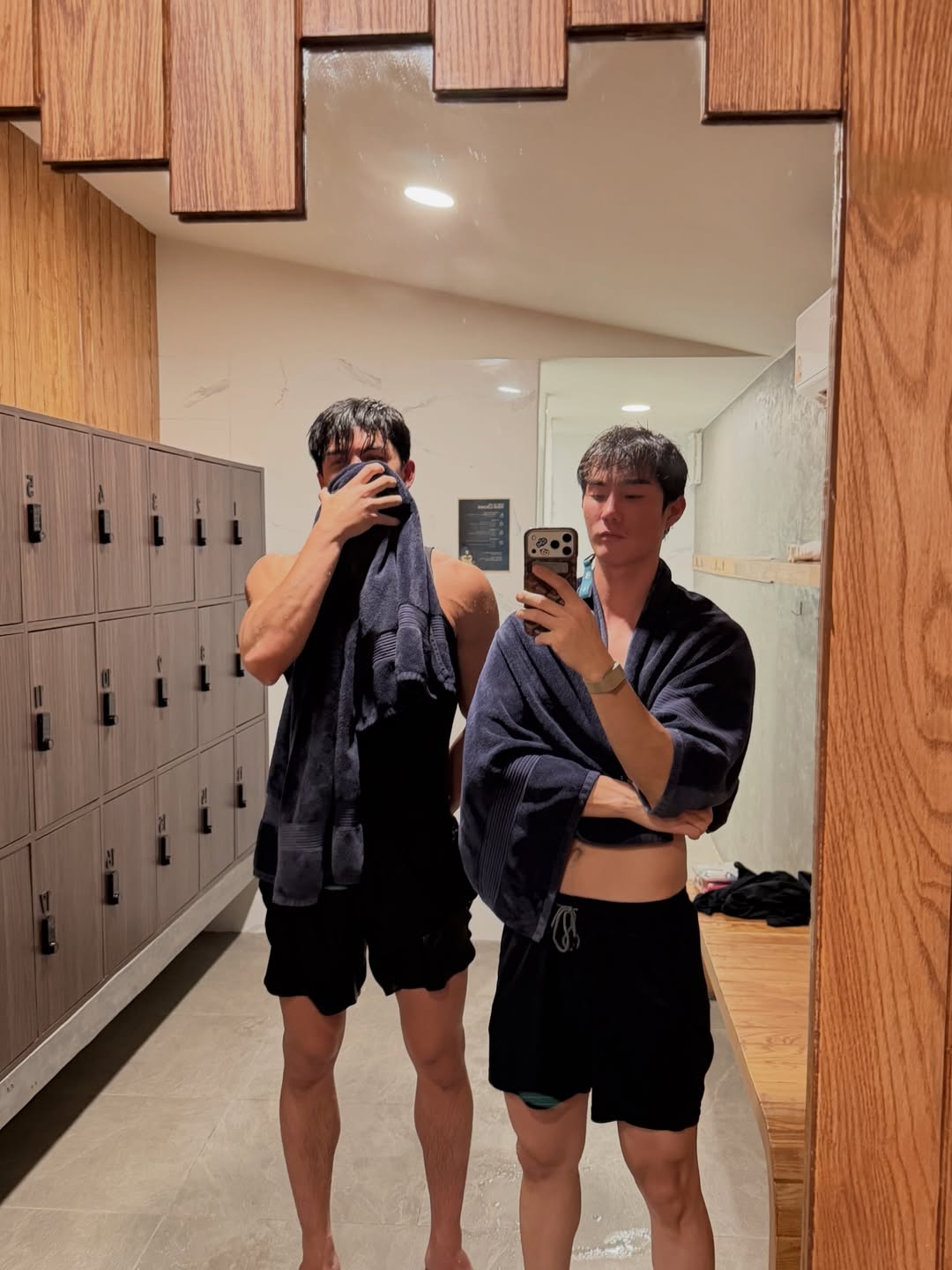 ฟอส - จิรัชพงศ์ ศรีแสง