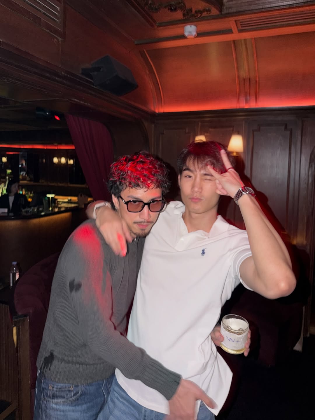 ฟอส - จิรัชพงศ์ ศรีแสง