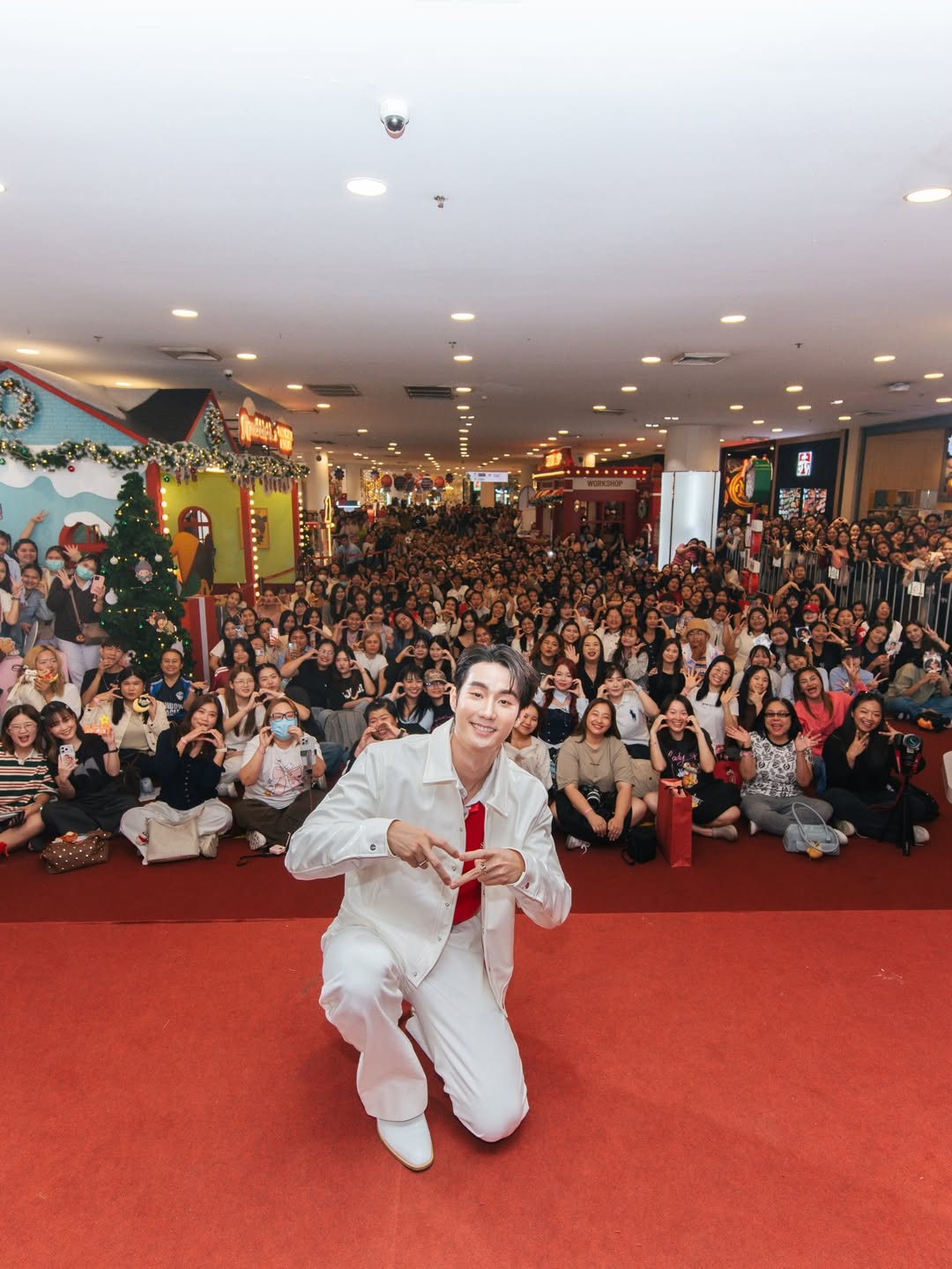 ฟอส - จิรัชพงศ์ ศรีแสง