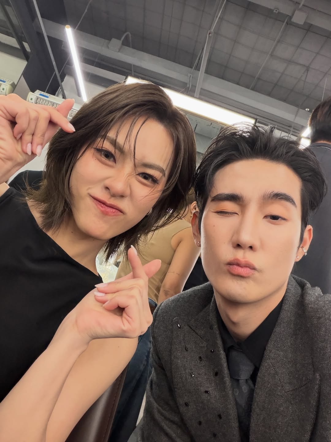 ฟอส - จิรัชพงศ์ ศรีแสง