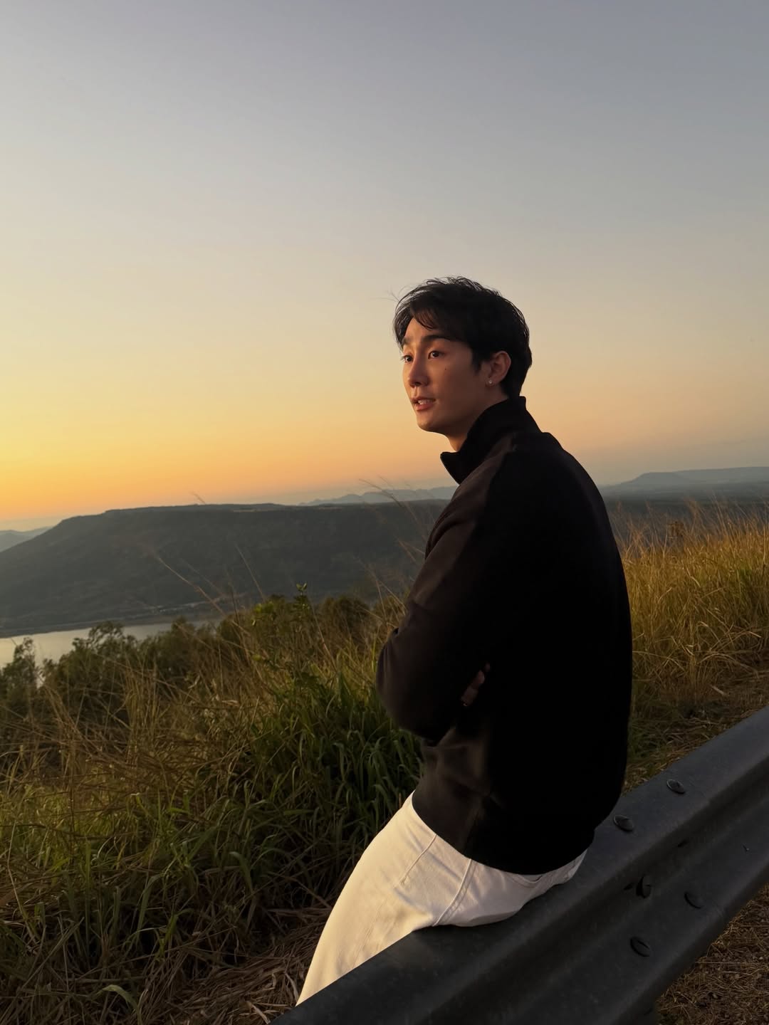 ฟอส - จิรัชพงศ์ ศรีแสง