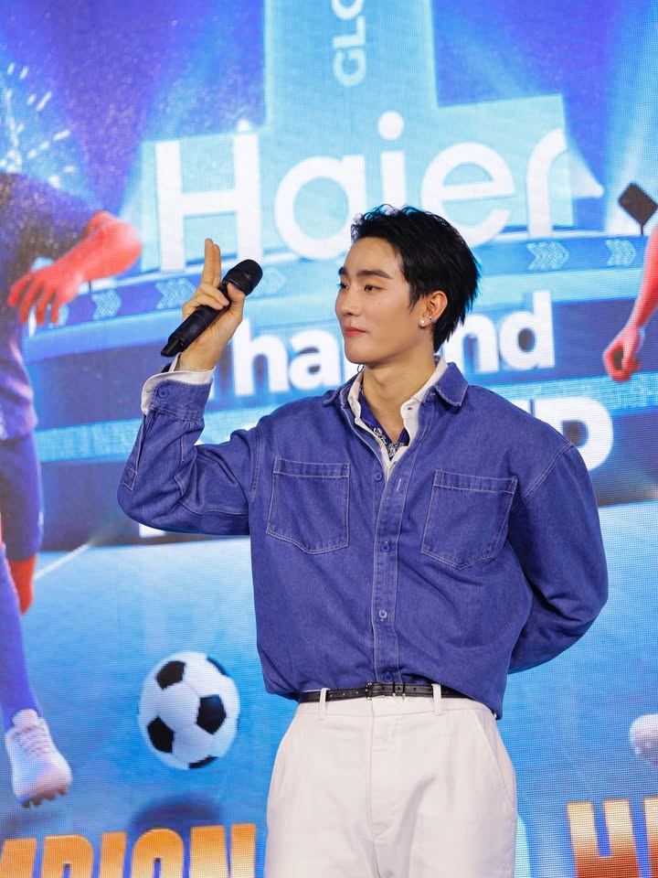 ฟอส - จิรัชพงศ์ ศรีแสง