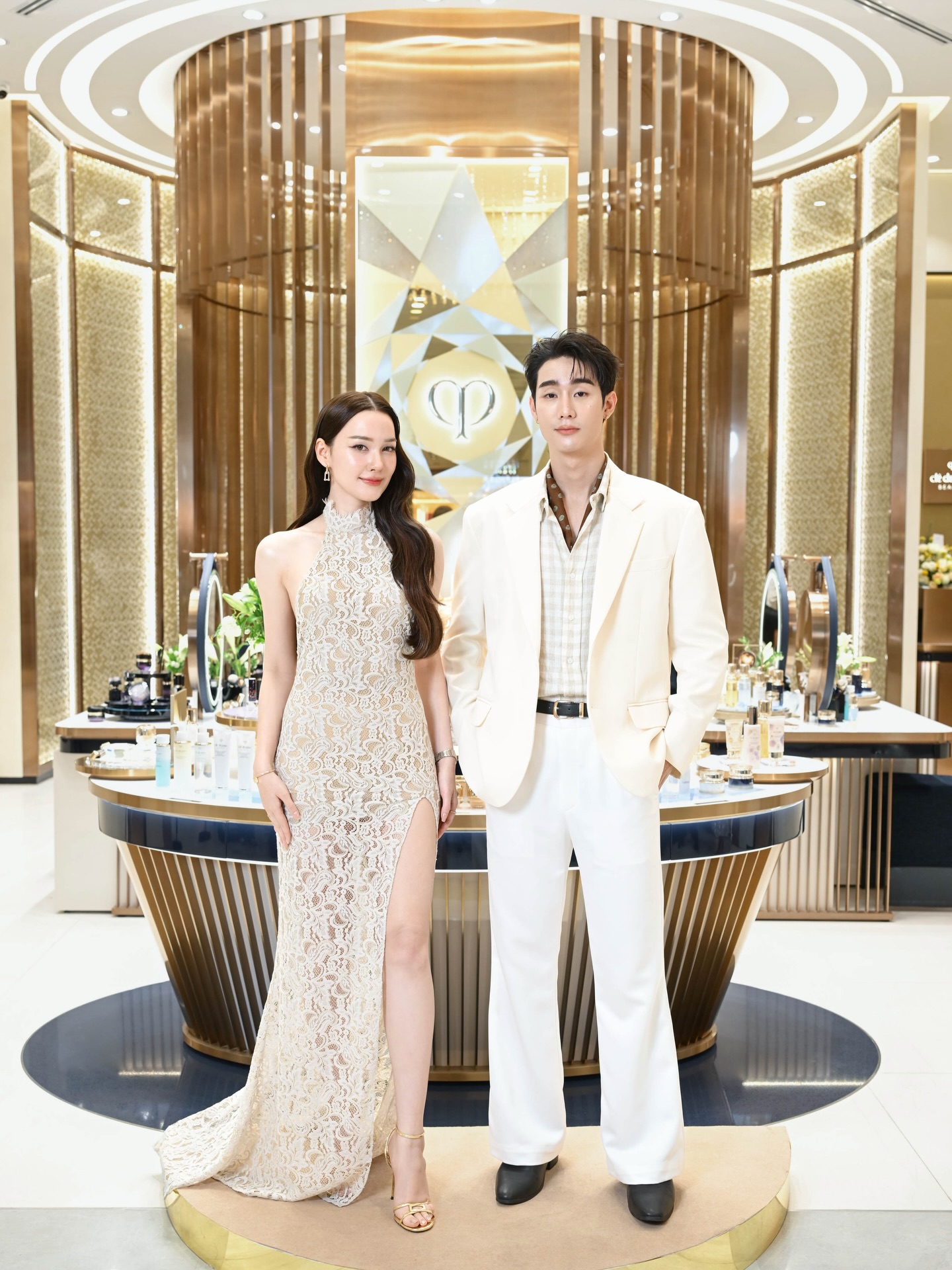 ฟอส - จิรัชพงศ์ ศรีแสง