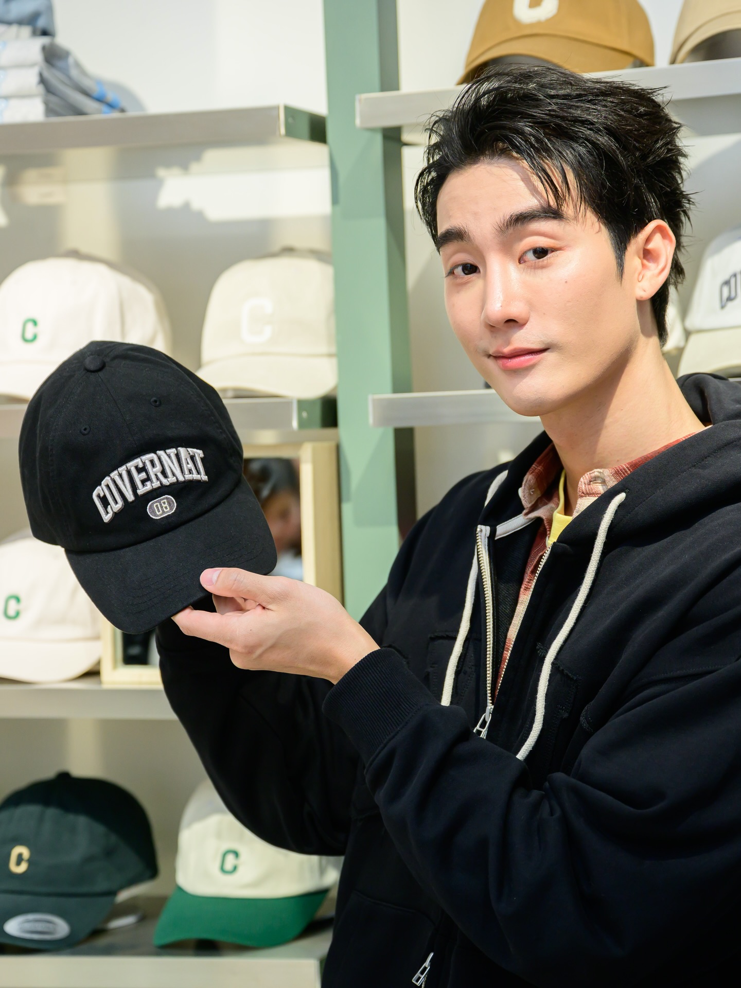 ฟอส - จิรัชพงศ์ ศรีแสง